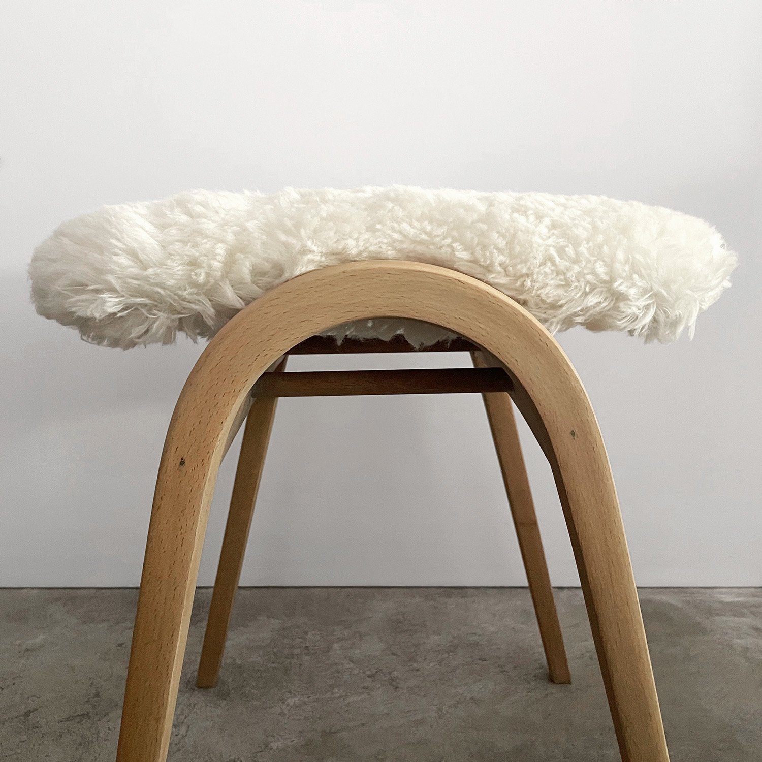 Isamu Kenmochi Stool 1 - 4 web v2.jpg