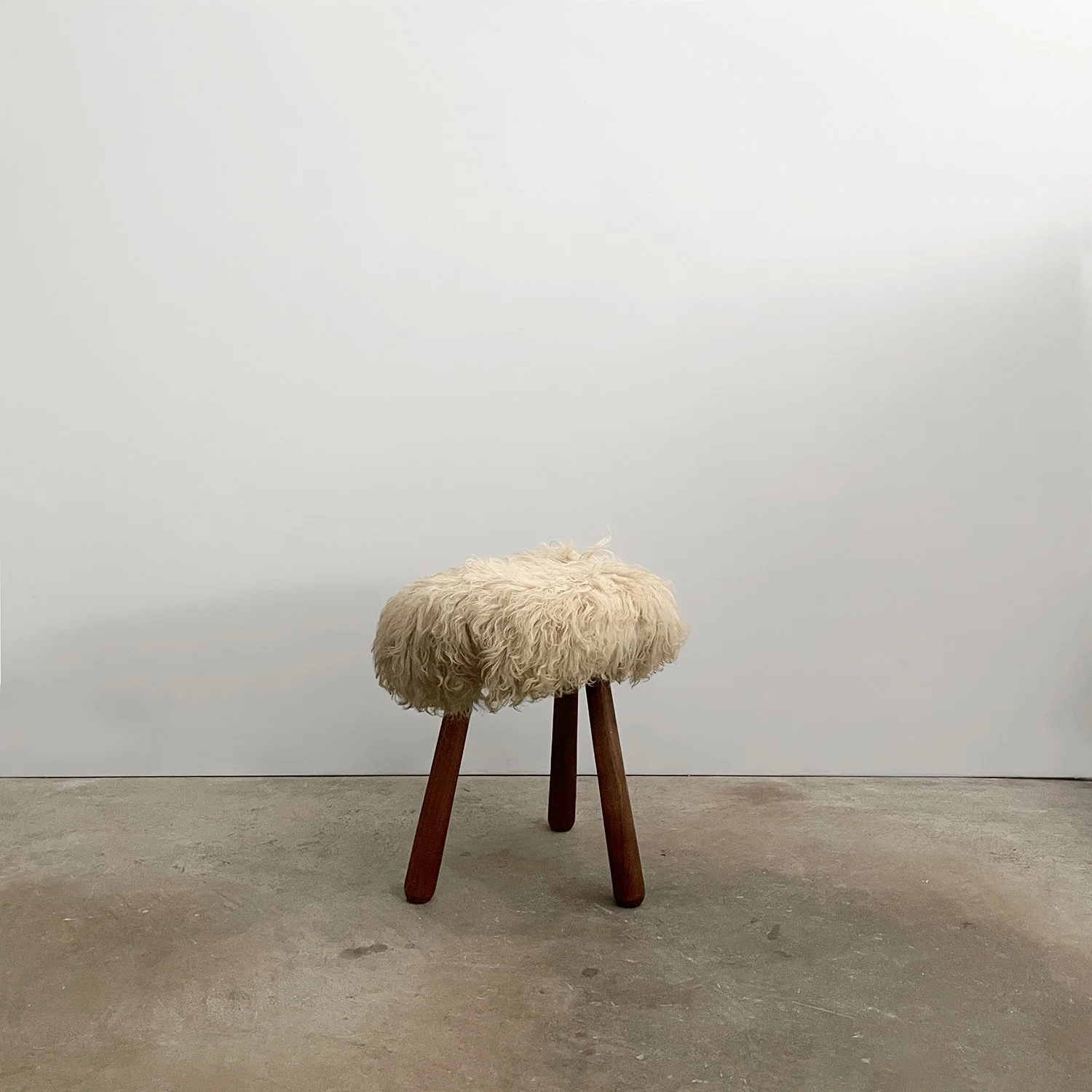 French Primitive Tripod Stool 4 web.jpg