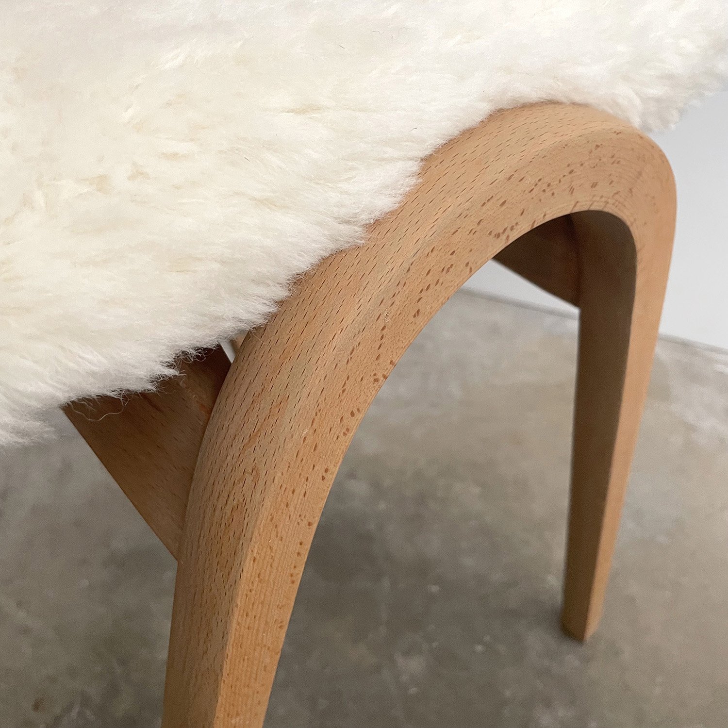 Isamu Kenmochi Stool 1 - 11 web v2.jpg