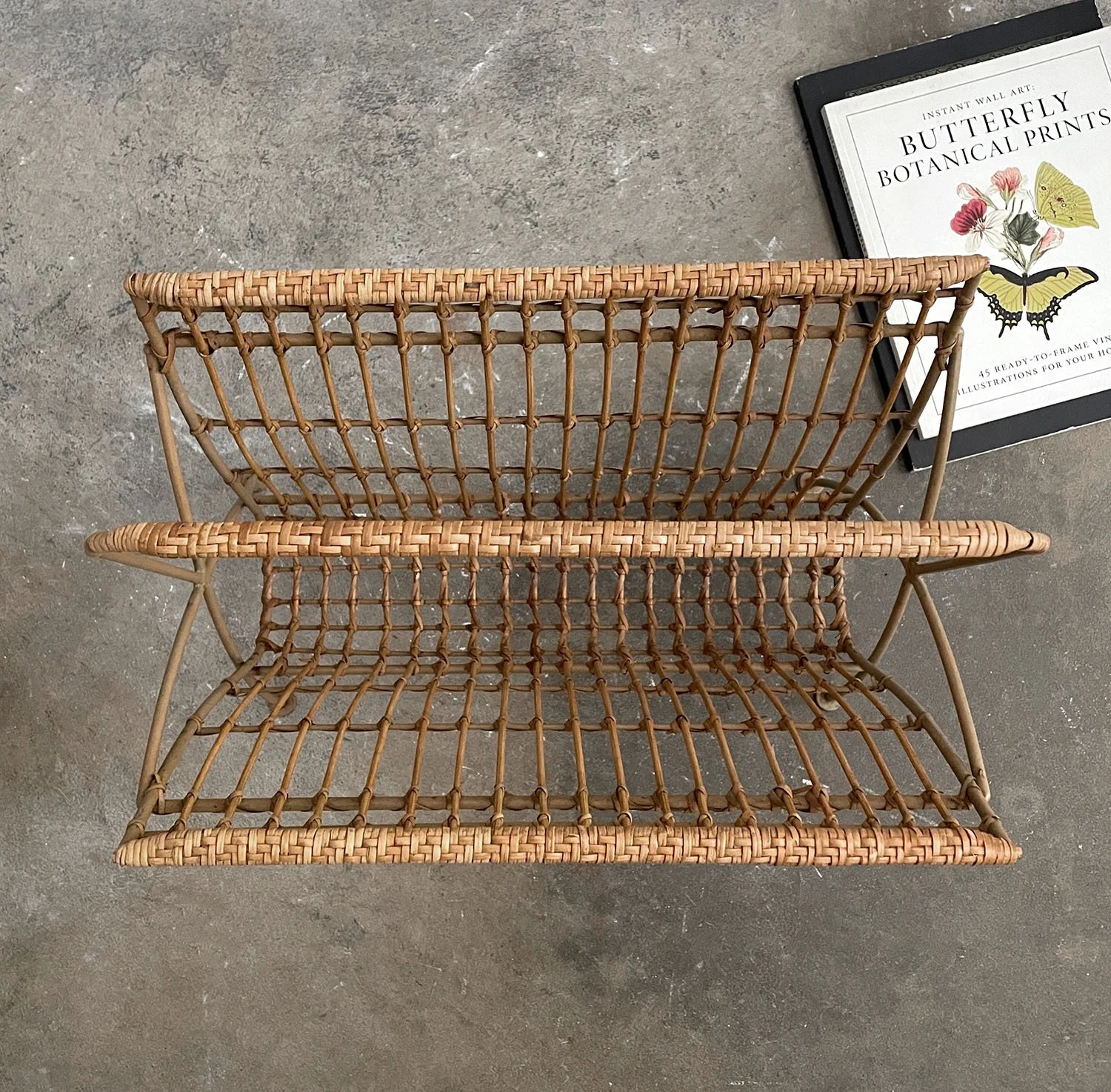 Italian Woven Magazine Rack 9 web.jpg