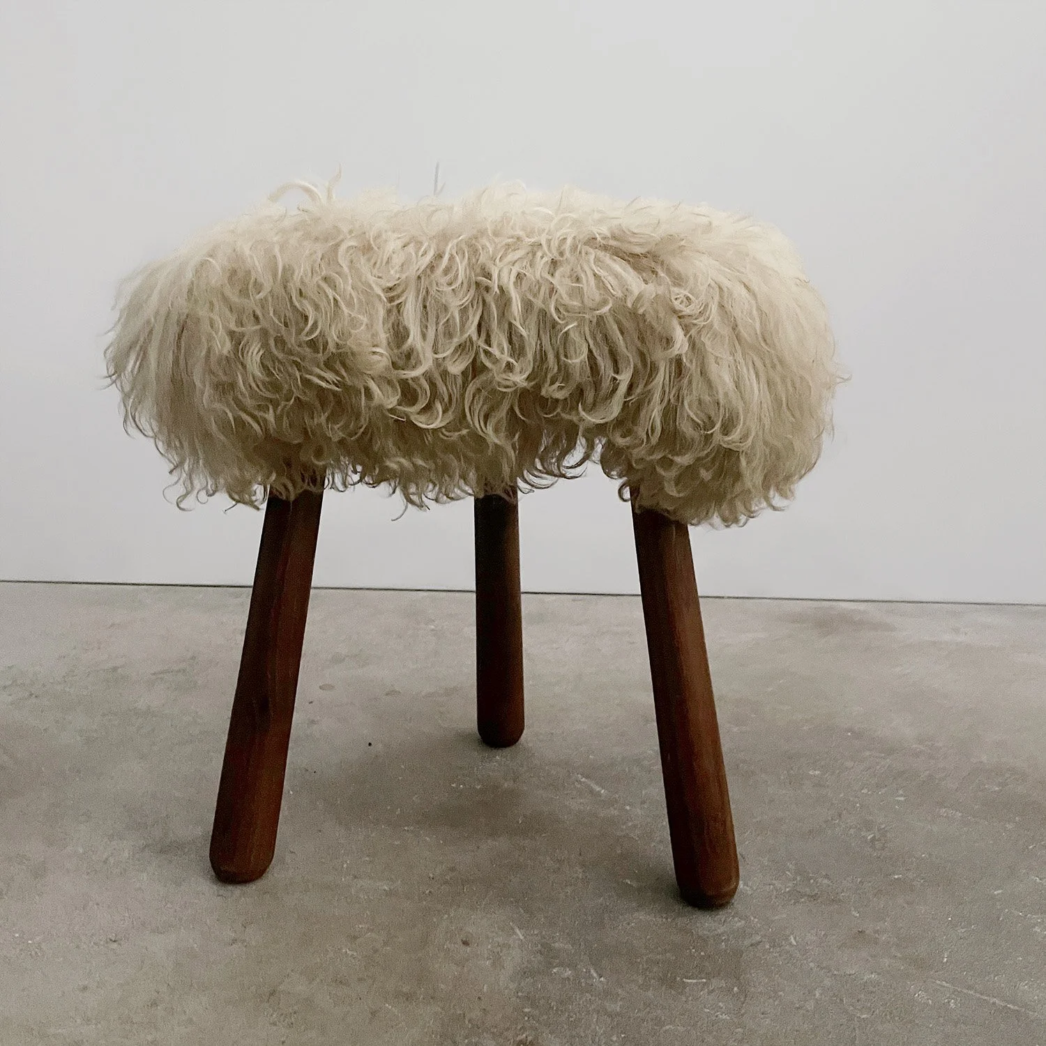 French Primitive Tripod Stool 10 web.jpg