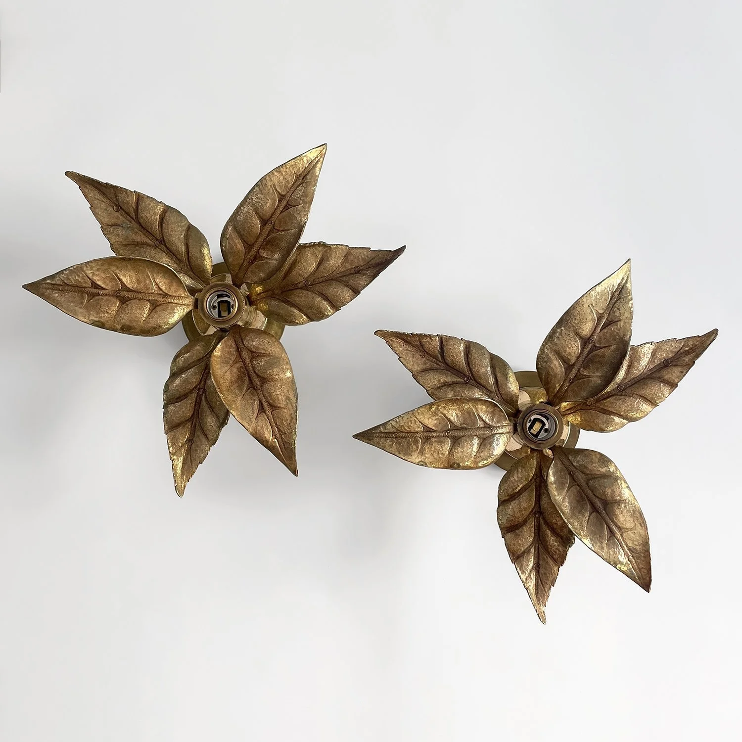 Pair of Belgian Floral Leaf Wall Lights 13 web.jpg