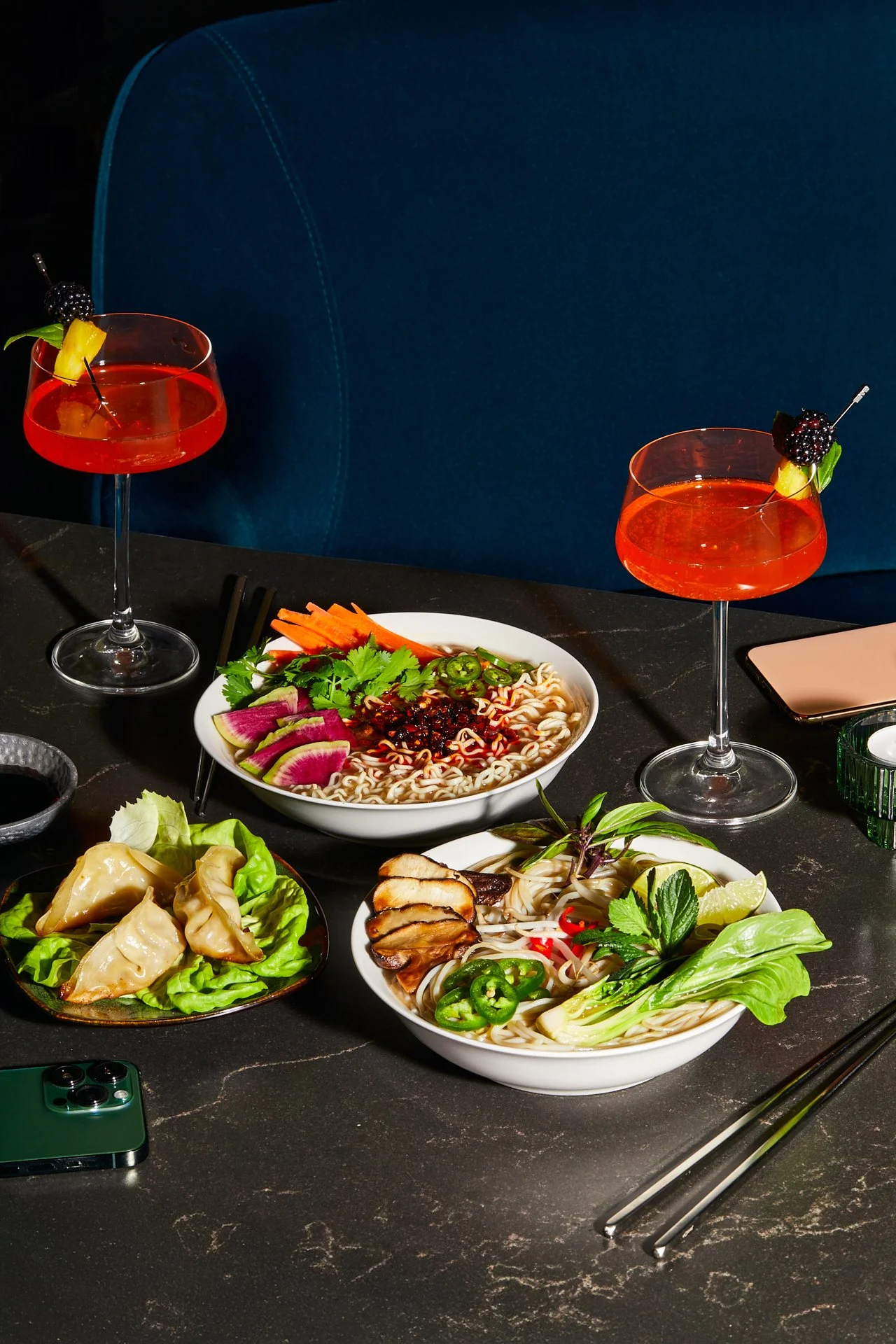 Kara_Chin_restaurant_table_3058.jpg