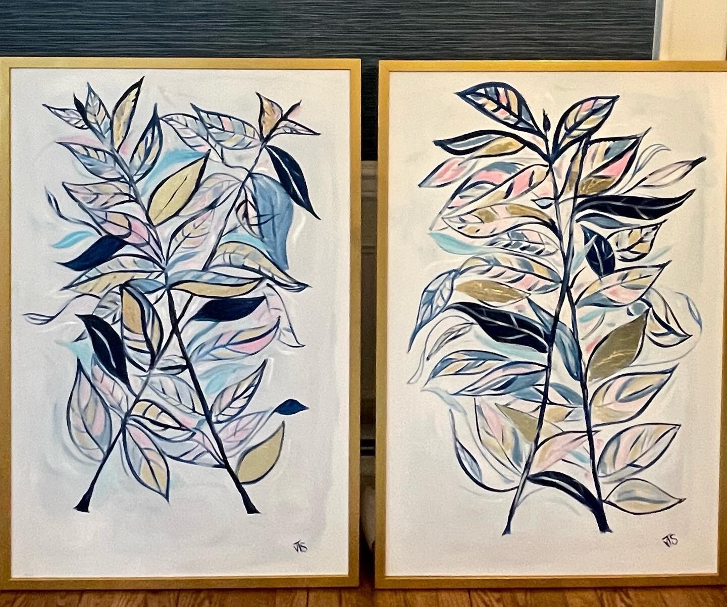 Commissioned pair of &ldquo;abstract botanicals&rdquo; to match a beautiful dining room.  Can&rsquo;t wait to see these on the wall... stay tuned.  #abstractbotanical #diningroomdecor #customartwork #glenrock #ridgewoodartist #plantpainting #goldfram