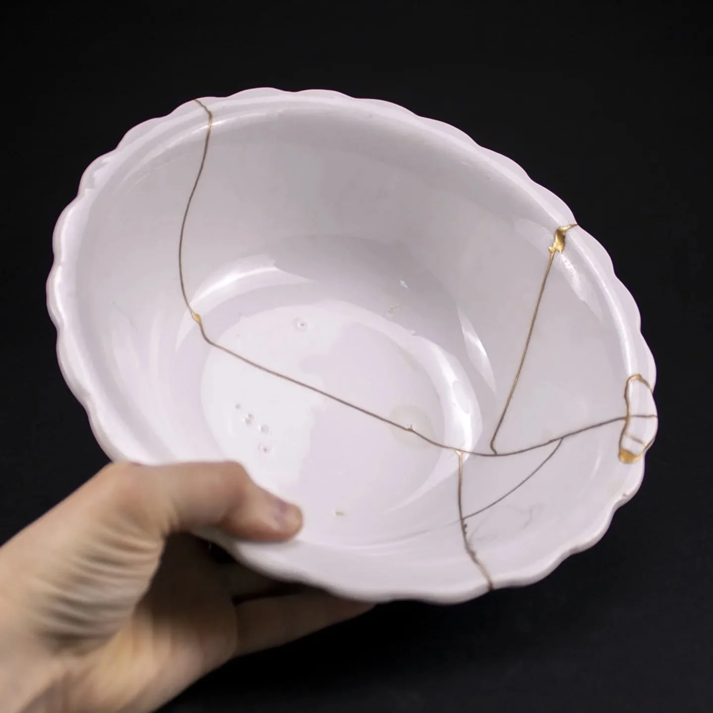 Antique family heirloom. We hope it will be handed down in our client's family another 100 years! Or more.

Kintsugi looks amazing on it. 😍