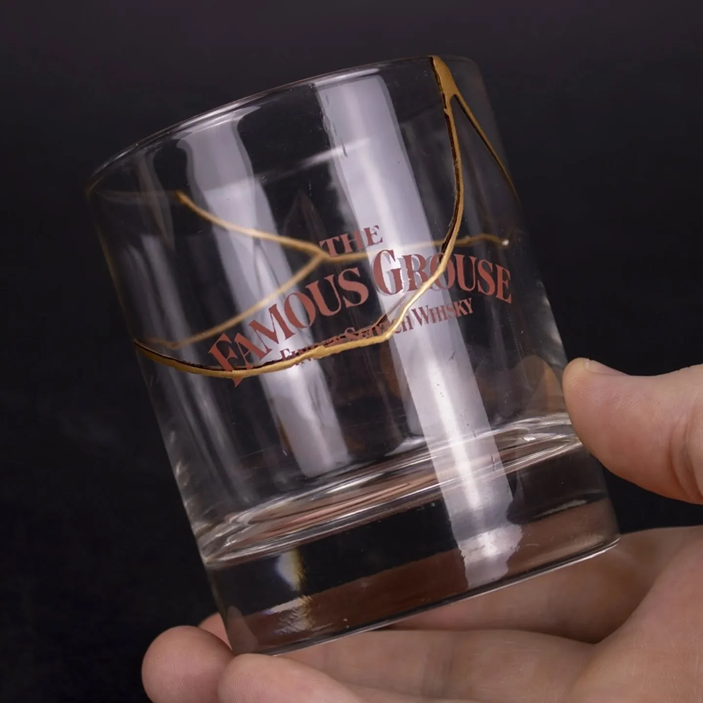 Our client accidentally broke her husband's whiskey glass. She gifted the repaired glass for their anniversary! Repairing something important for our clients gives us so much joy. ❤️❤️❤️