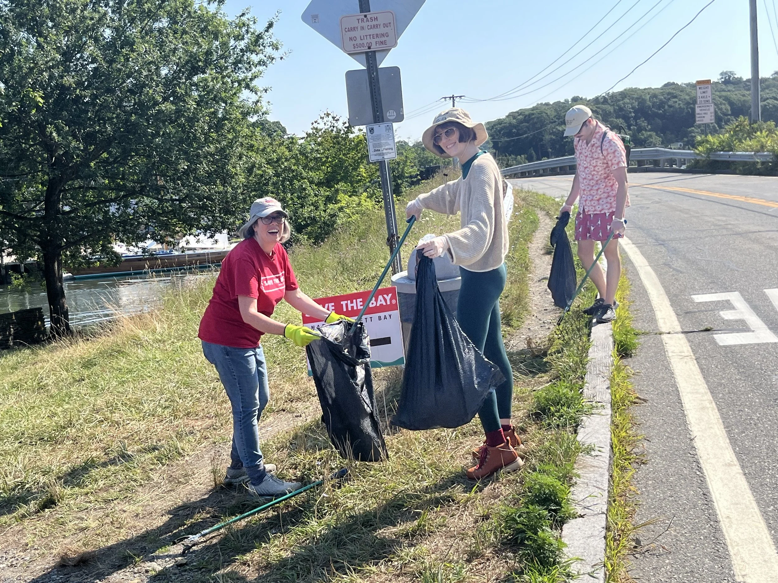 Nanaquaket Bridge Cleanup 