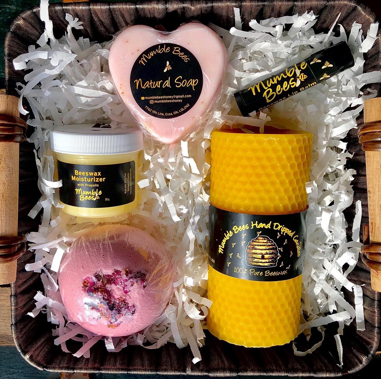The girls are back to offer another GIVEAWAY🐝
⁣
What's included? Valentine's Essentials 💕⁣
⁣
- 100% pure Beeswax Candle⁣
- Lavender Moisturizer ⁣
- Roses for you Soap ⁣
- Berry in Love Bath Bomb⁣
- Beeswax Lip Balm⁣

⁣ *𝘈𝘭𝘭 𝘩𝘢𝘯𝘥𝘤𝘳𝘢𝘧𝘵𝘦?