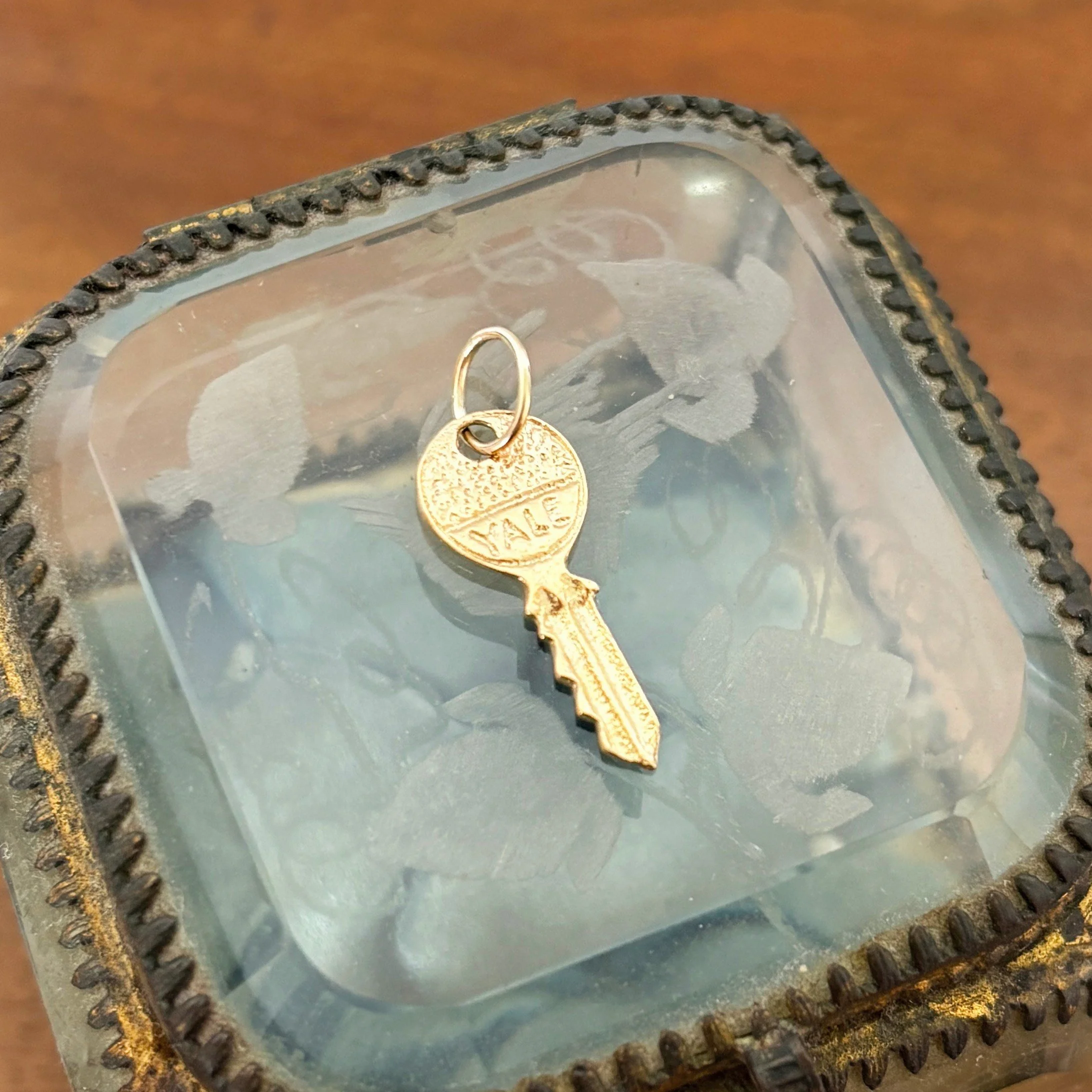 CA299 house key charm 1.jpg