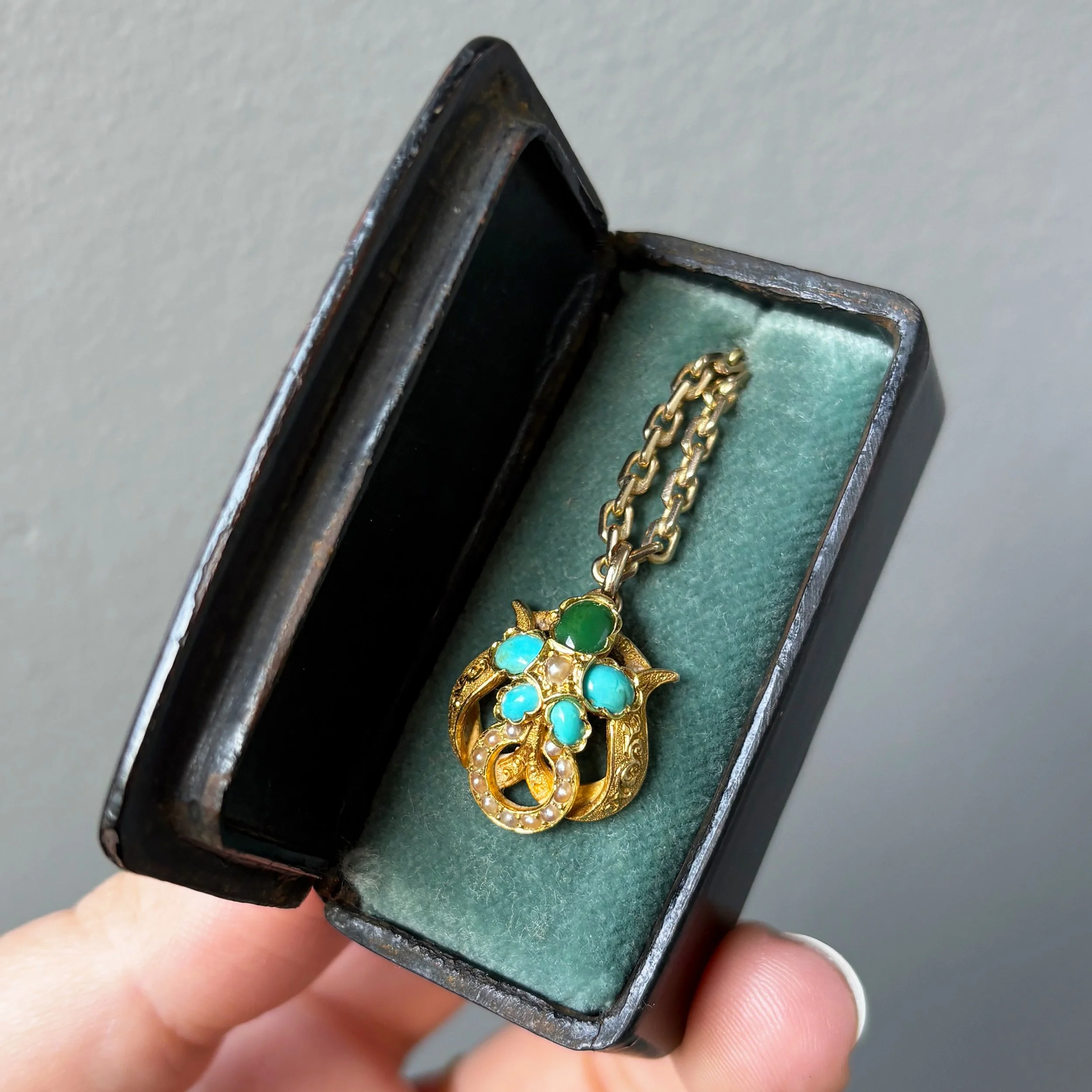 CA310 turquoise seed pearl 21.jpg