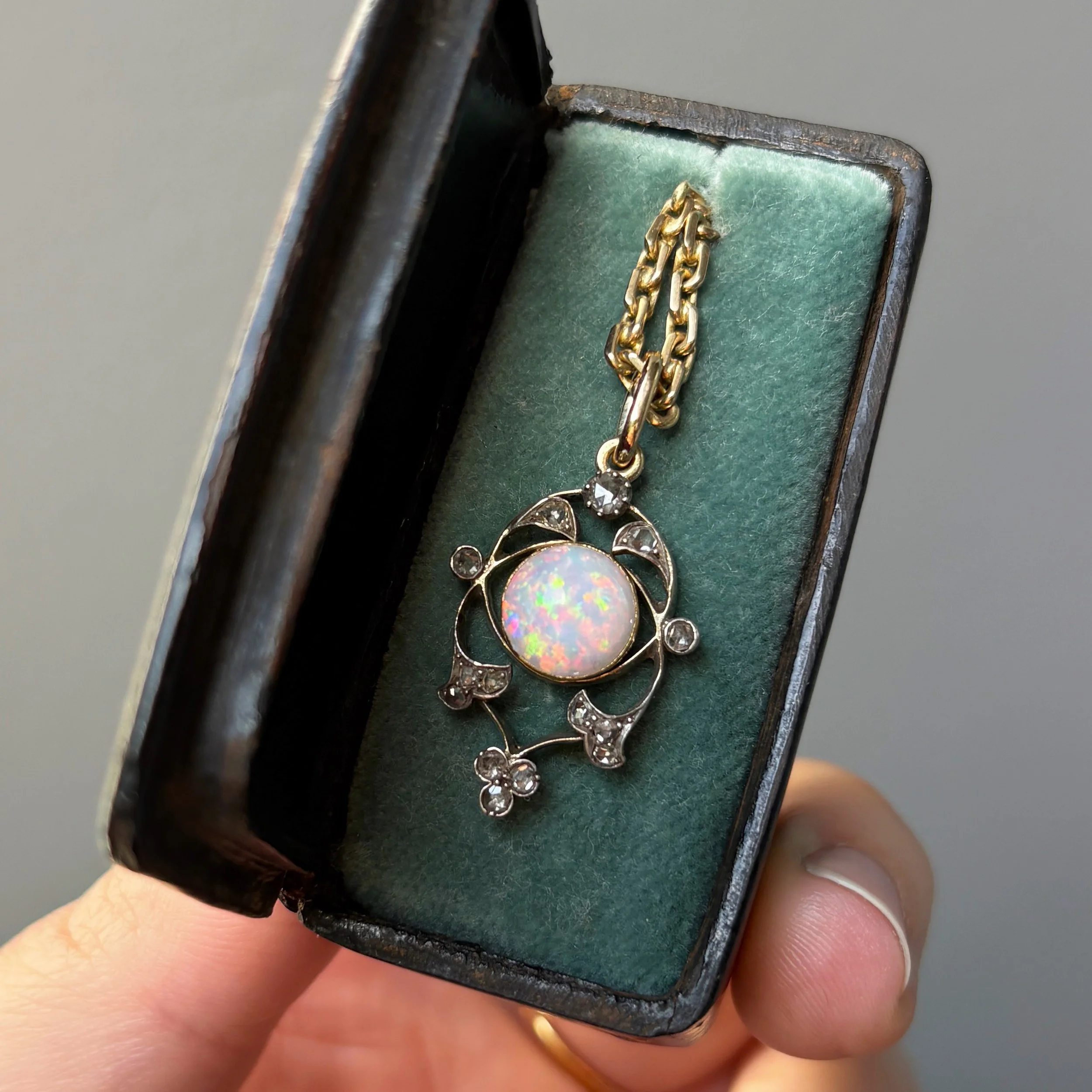 CA314 art nouveau opal 4.jpg