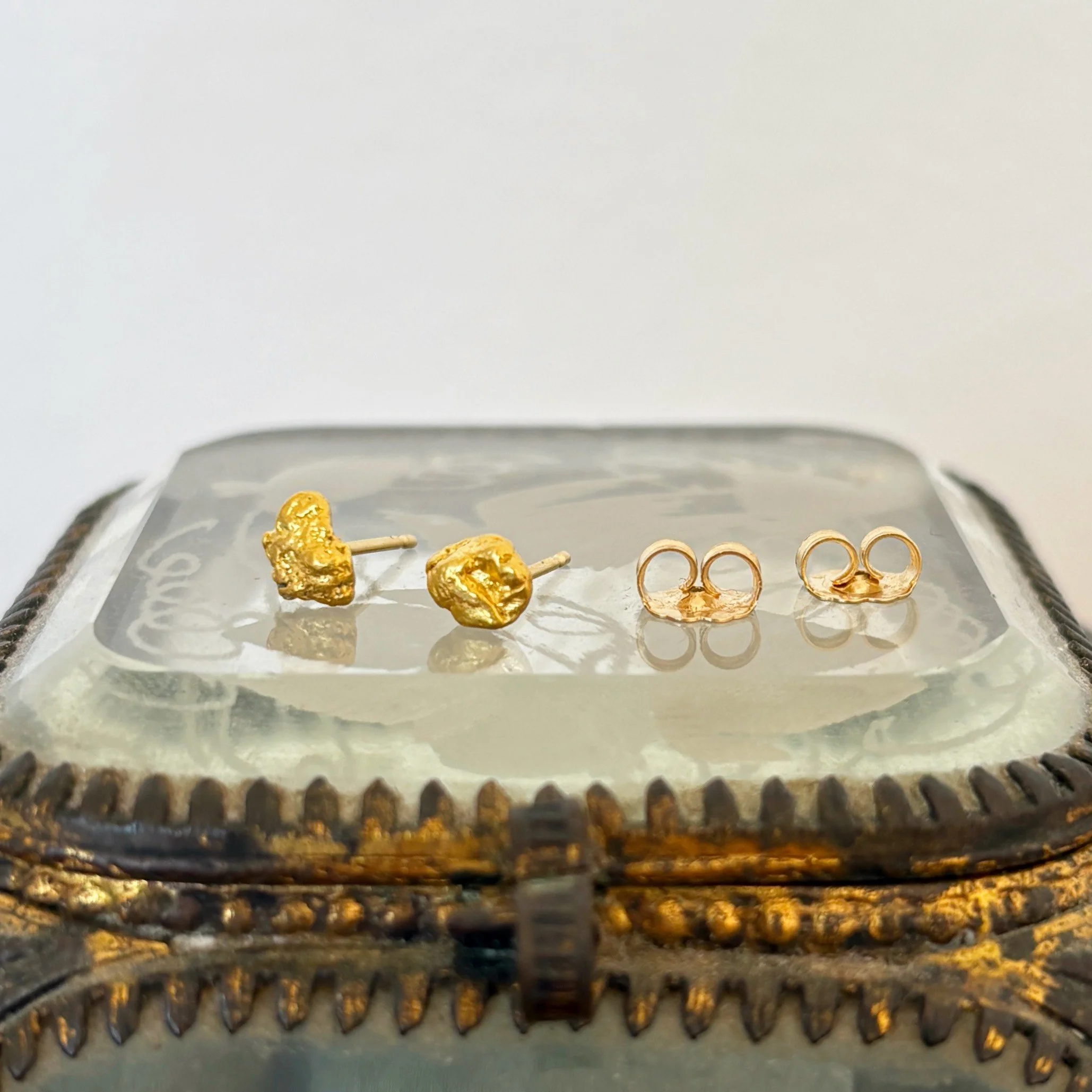 EA033 gold nugget studs 12.jpg