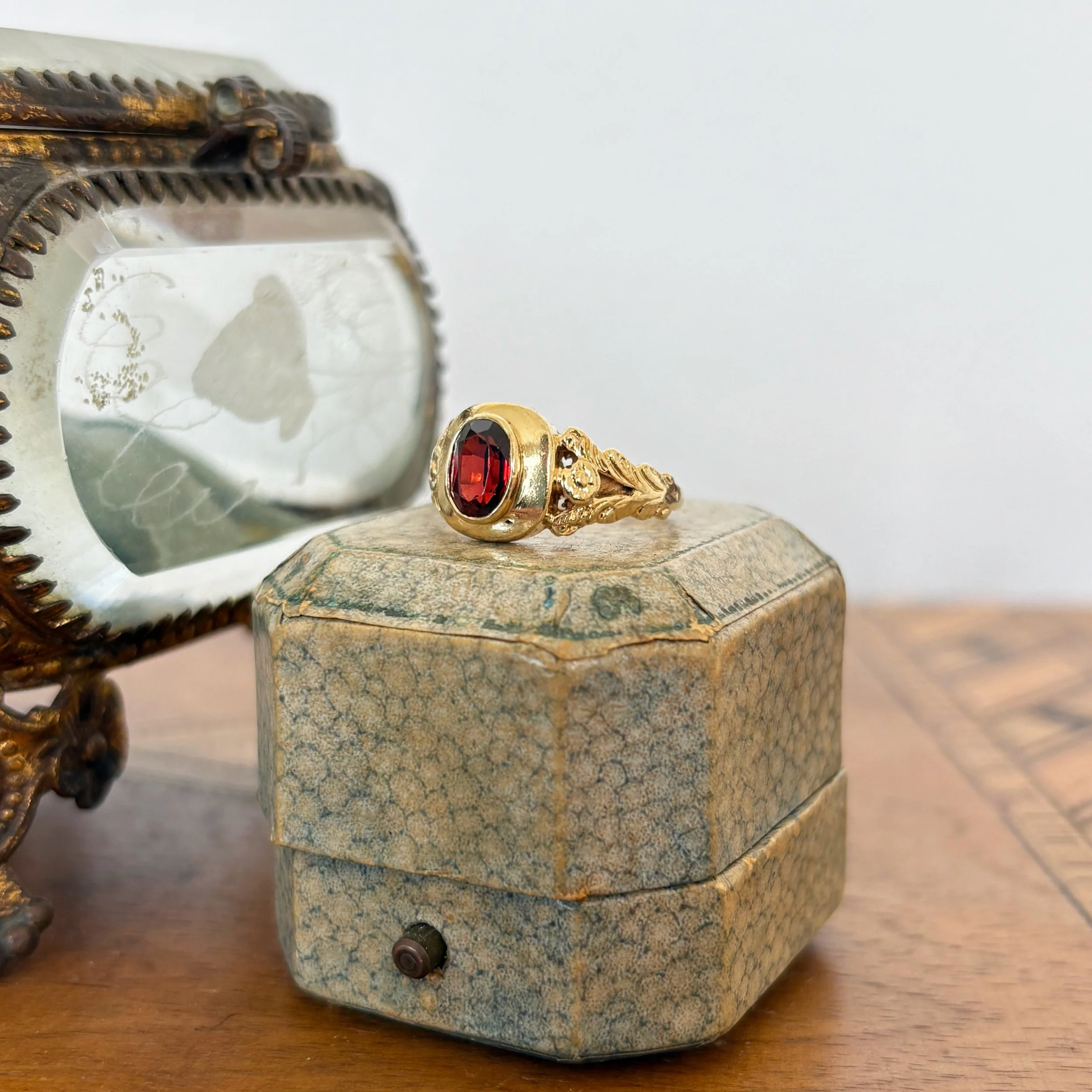 RA357 garnet ring 16.jpg