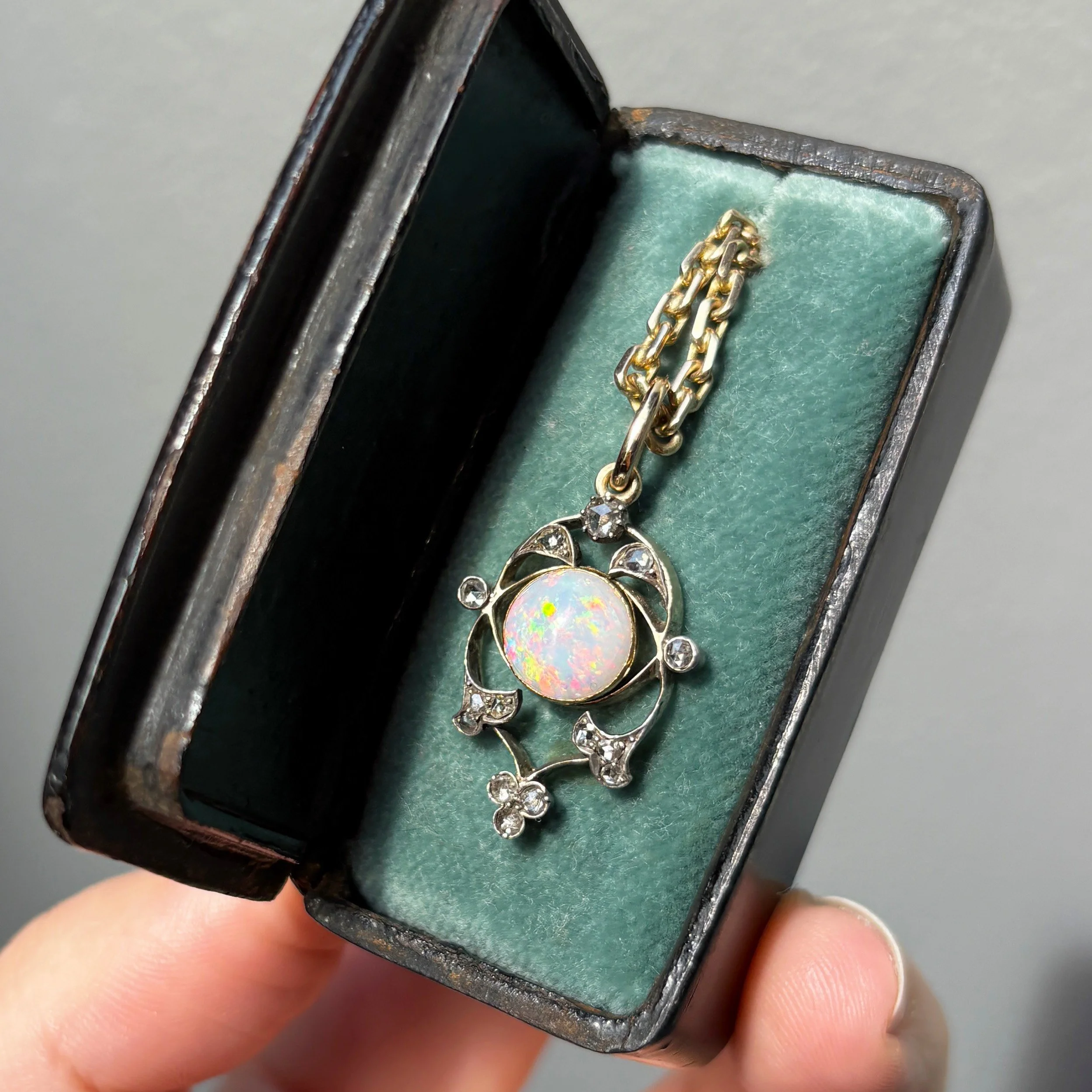 CA314 art nouveau opal 8.jpg