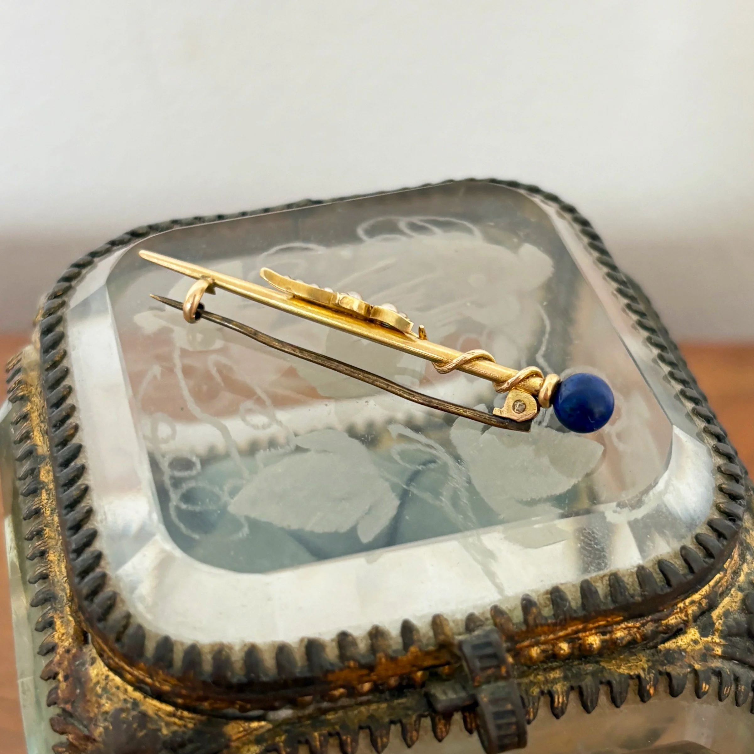 BRA019 lapis leaf 10.jpg