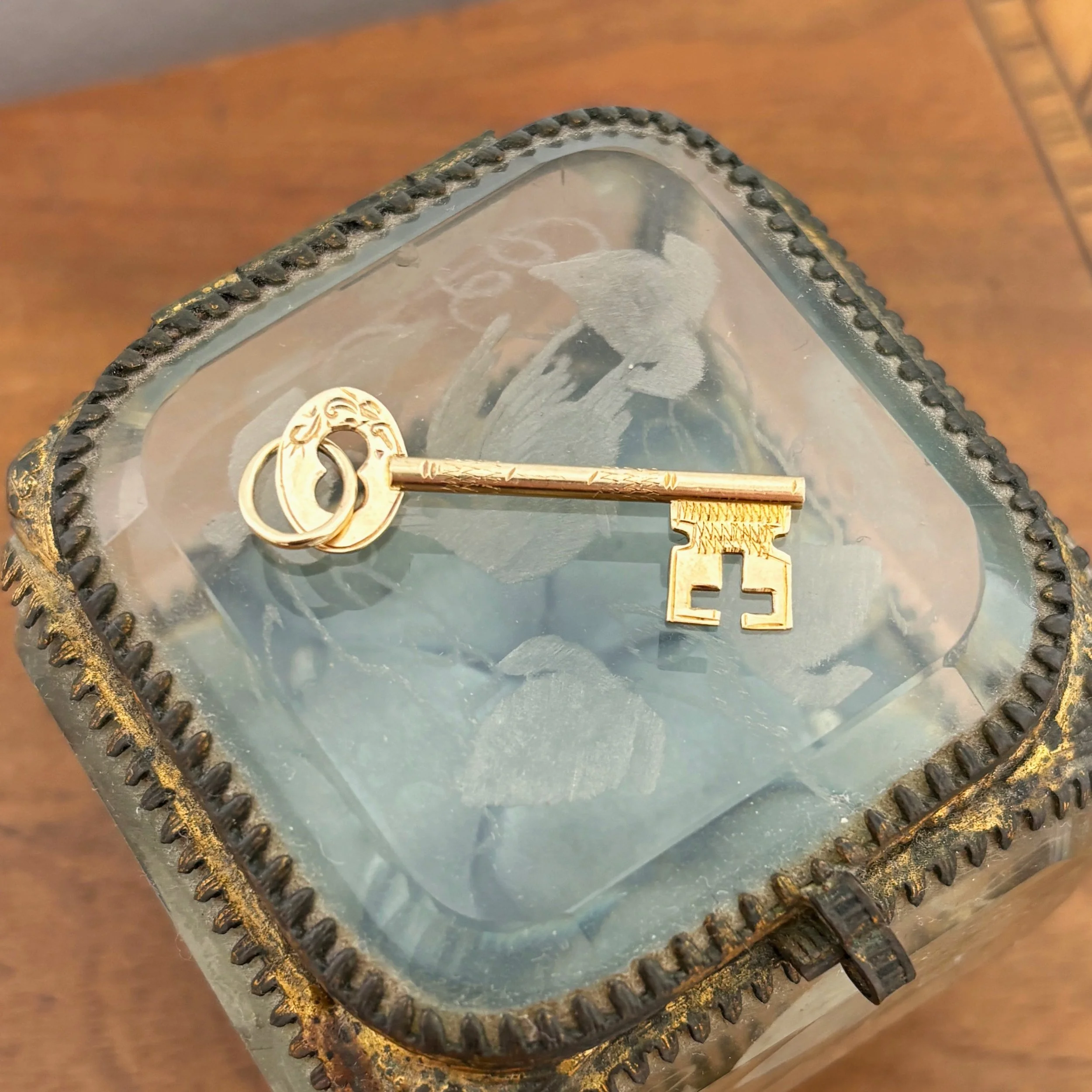 CA295 engraved key 5.jpg