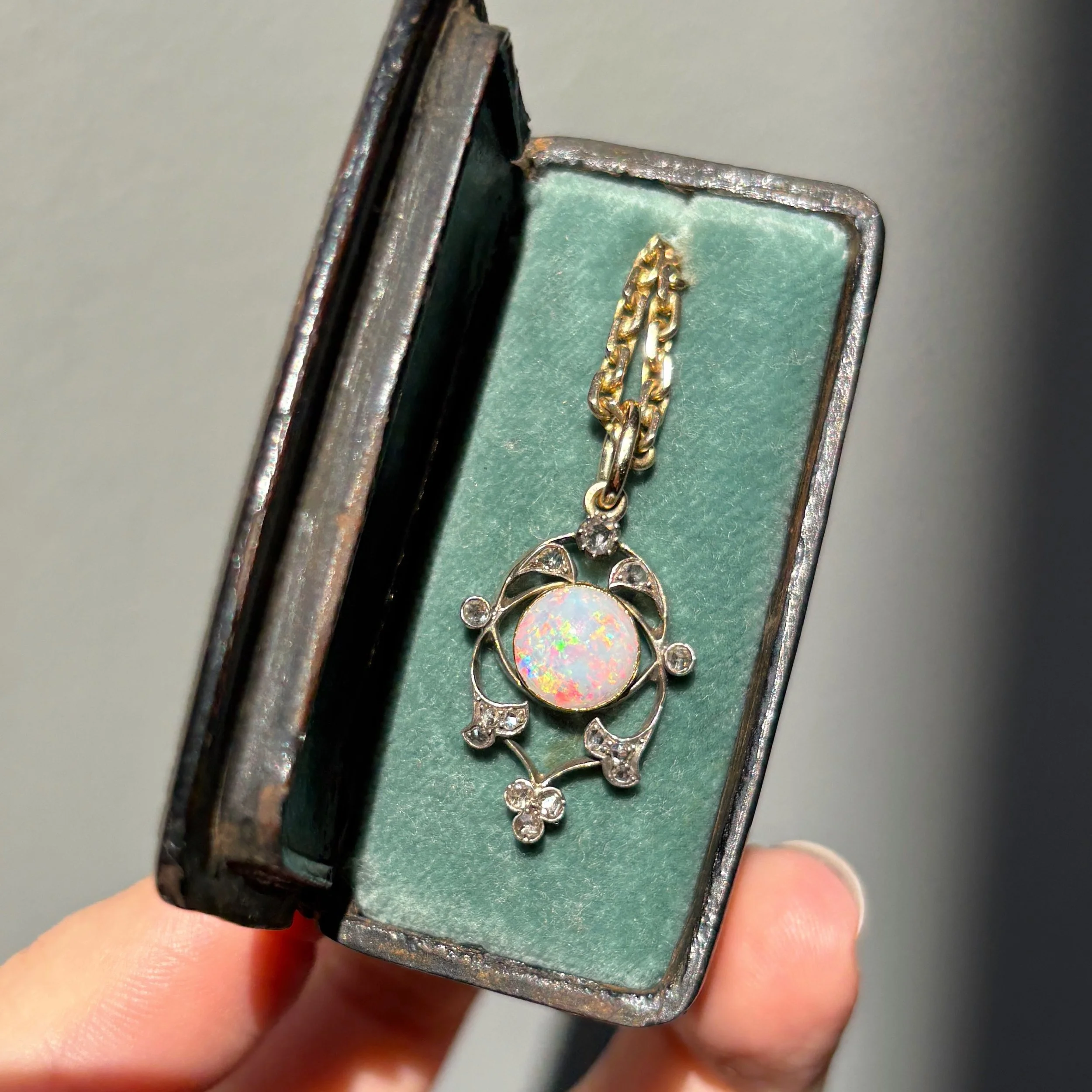 CA314 art nouveau opal 17.jpg