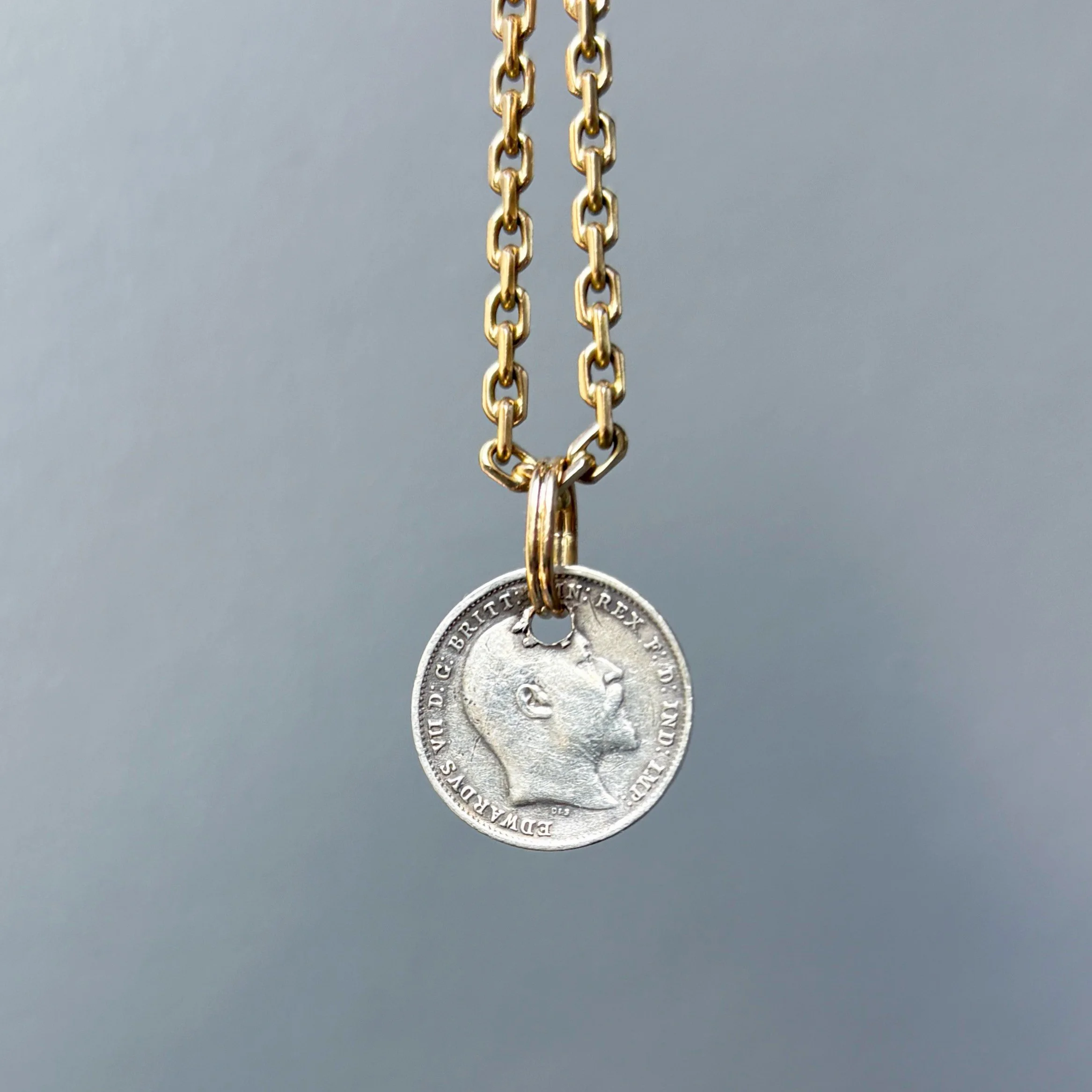 CA293 three pence 1.jpg