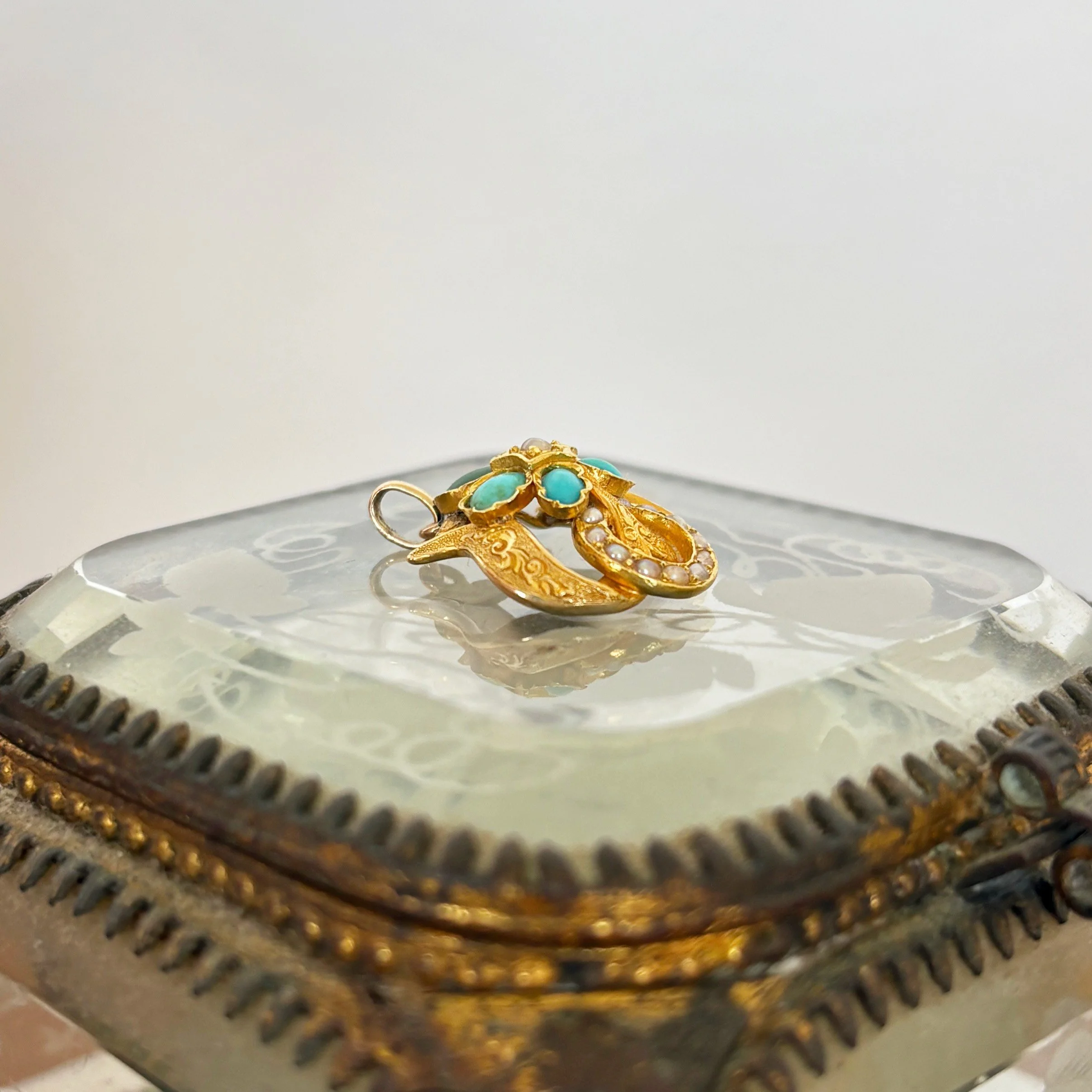 CA310 turquoise seed pearl 12.jpg