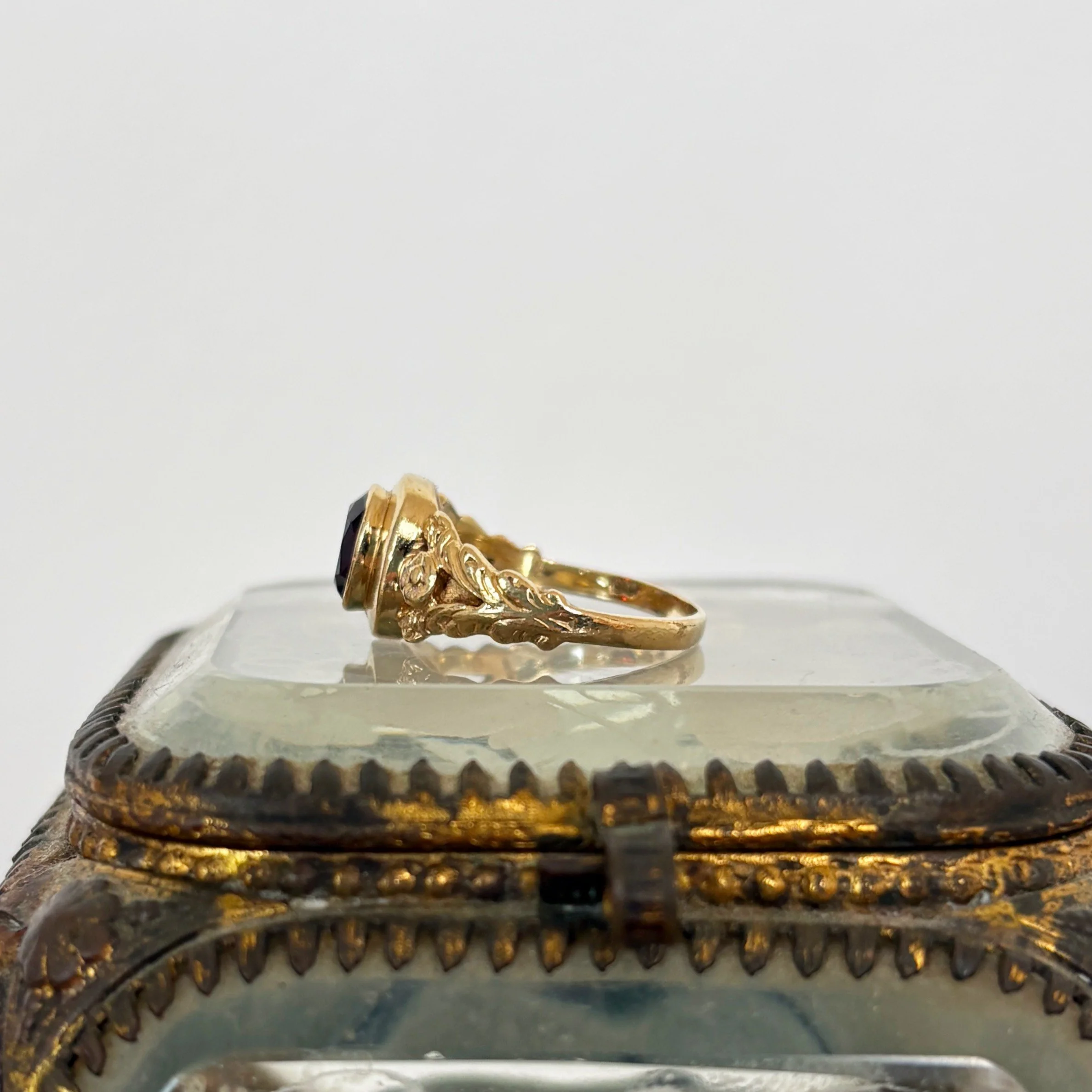 RA357 garnet ring 6.jpg