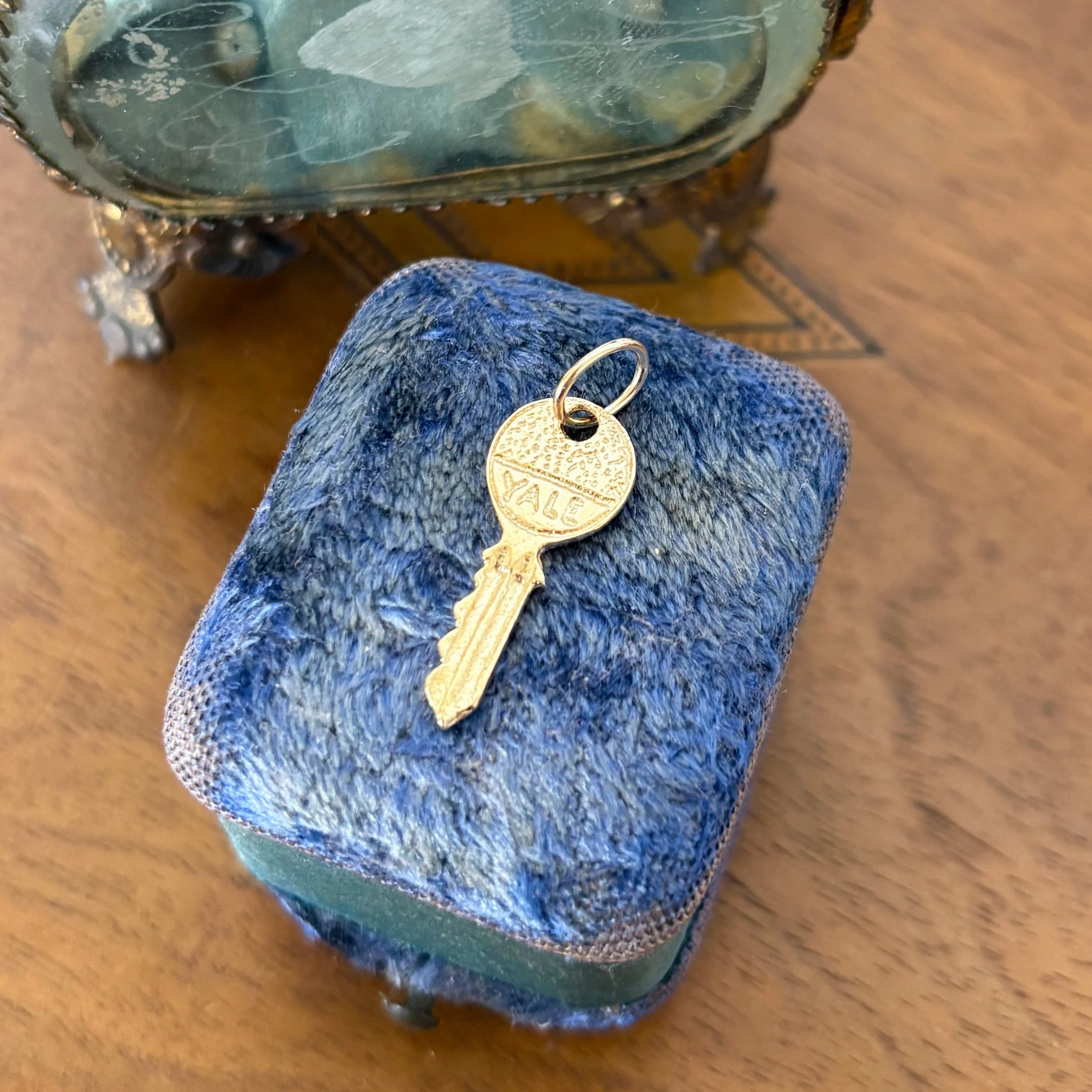 CA299 house key charm 8.jpg