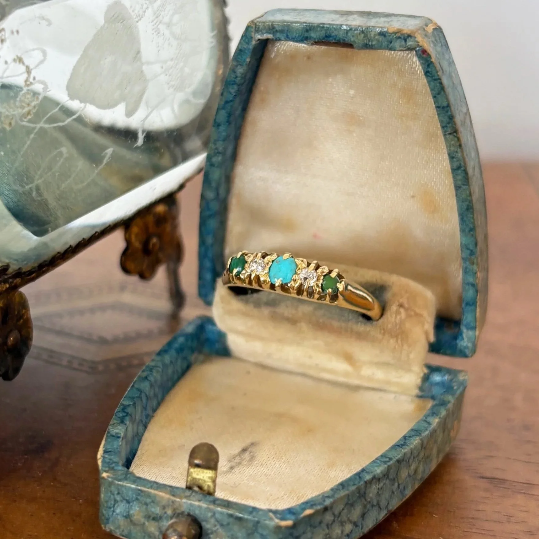Turquoise and Diamond Ring in 18ct Gold