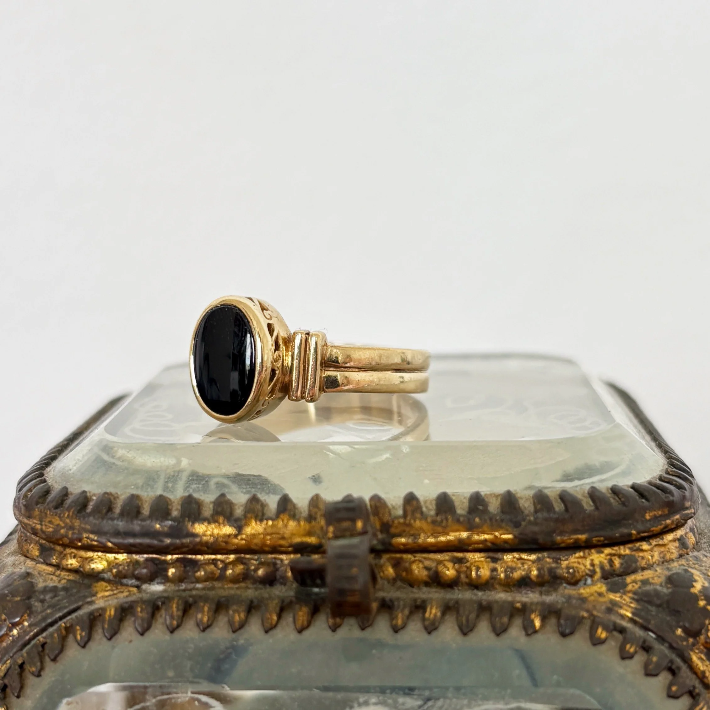 RA350 onyx signet 6.jpg