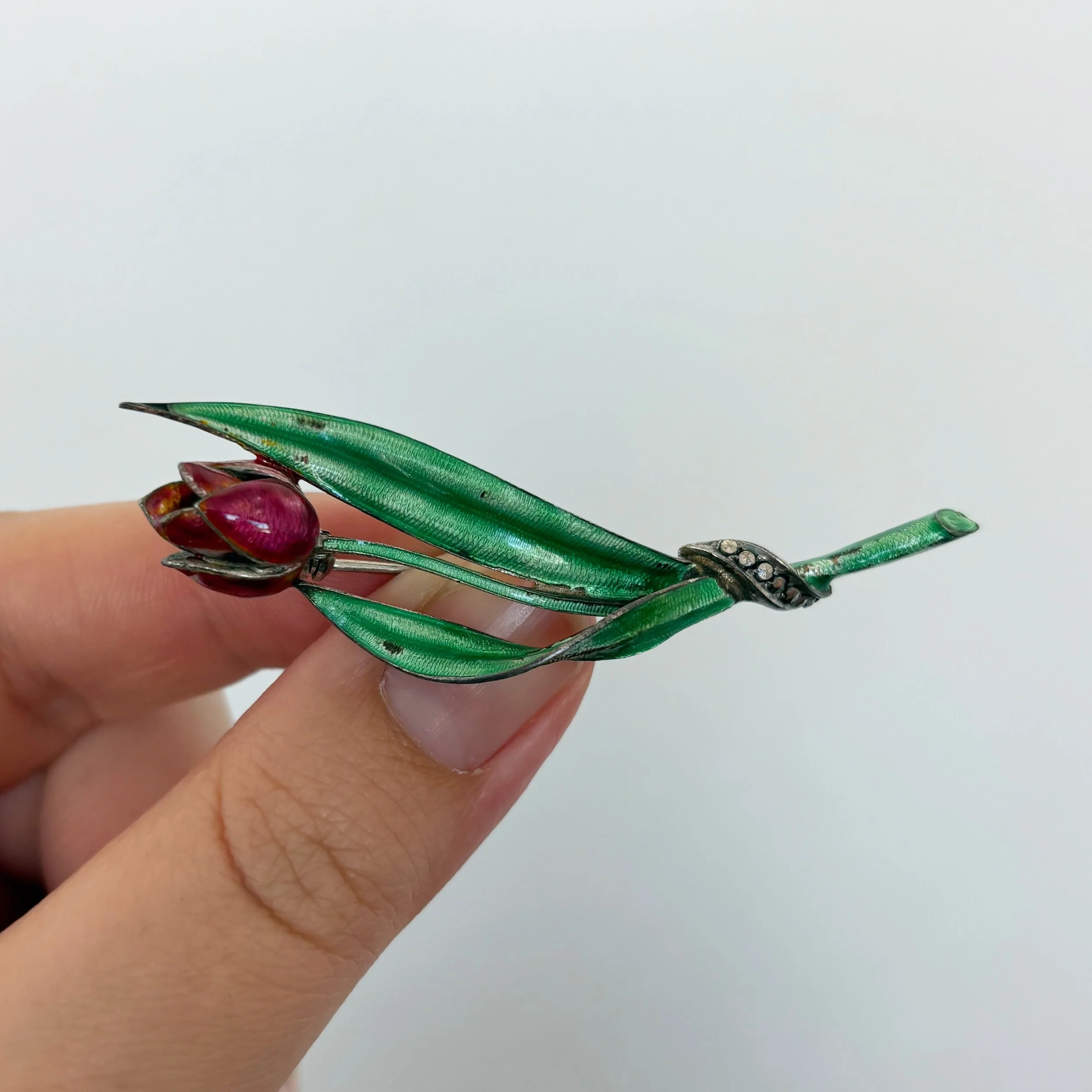 BRA018 enamel flower 20.jpg