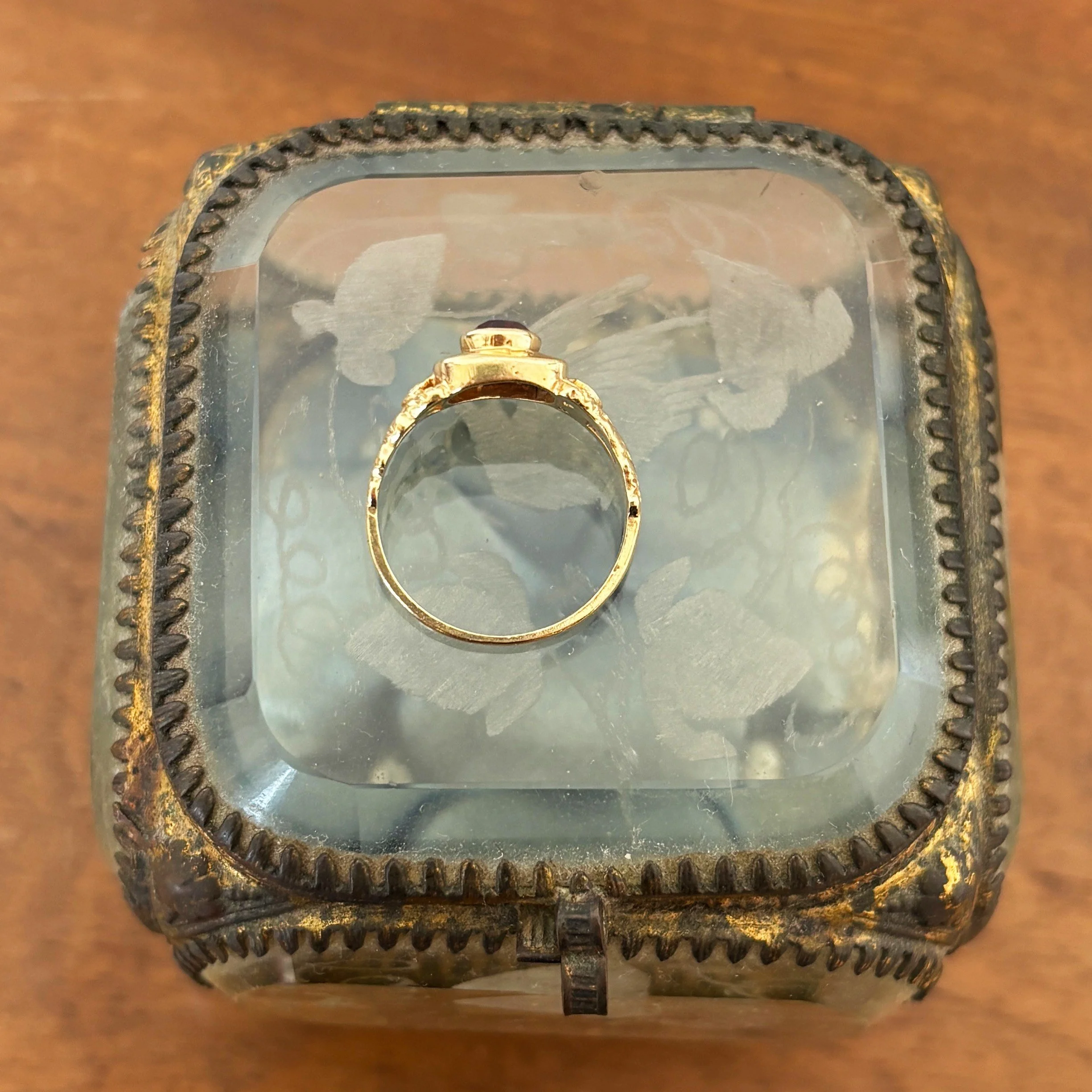 RA357 garnet ring 9.jpg