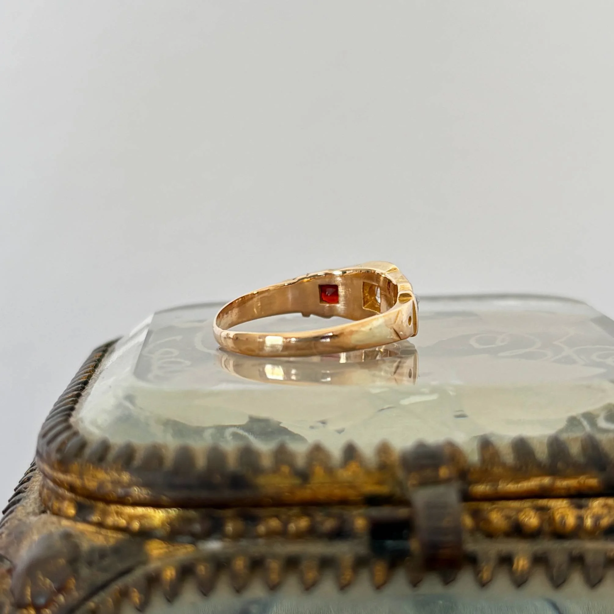 RA337 omc garnet 12.jpg