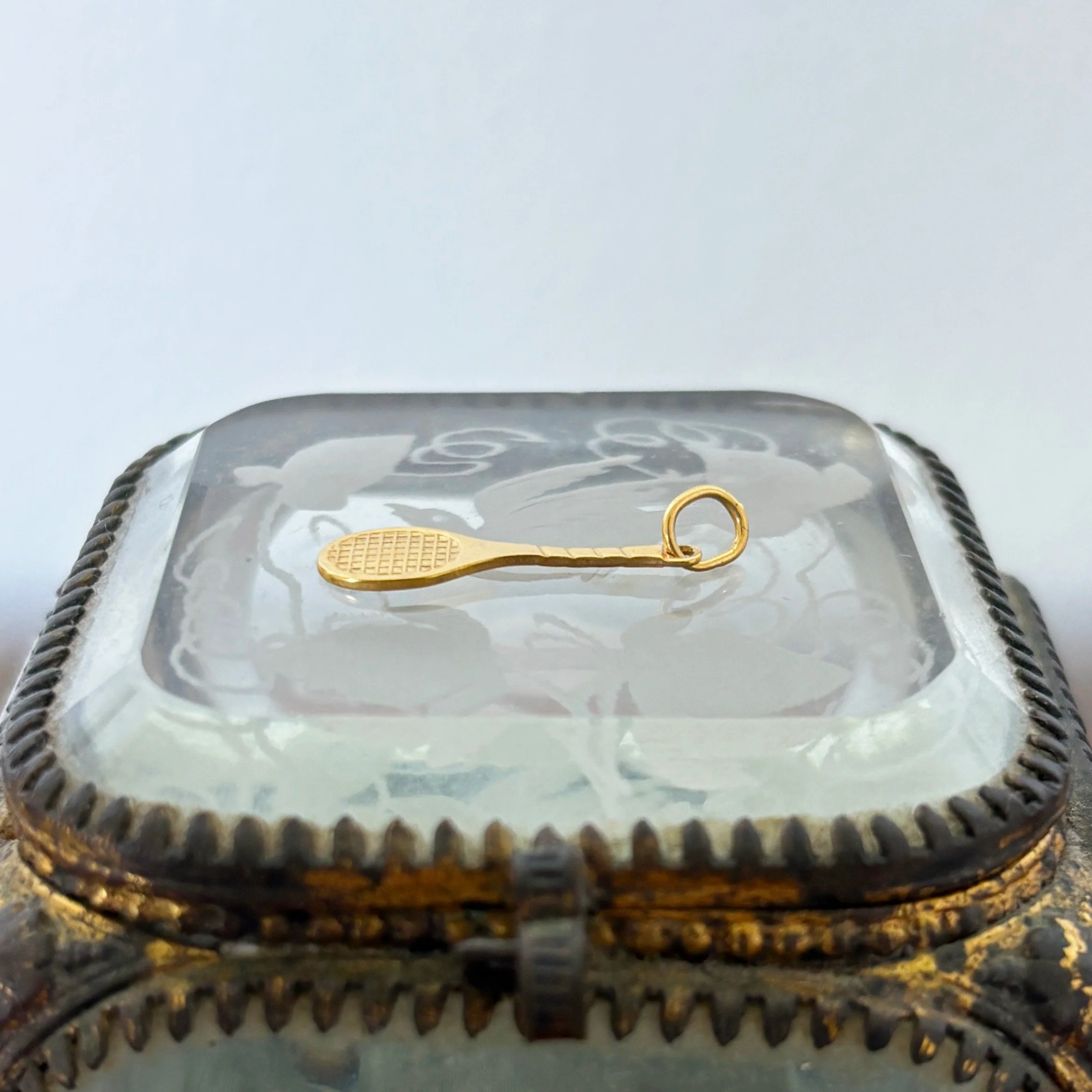 CA300 tennis racket 2.jpg