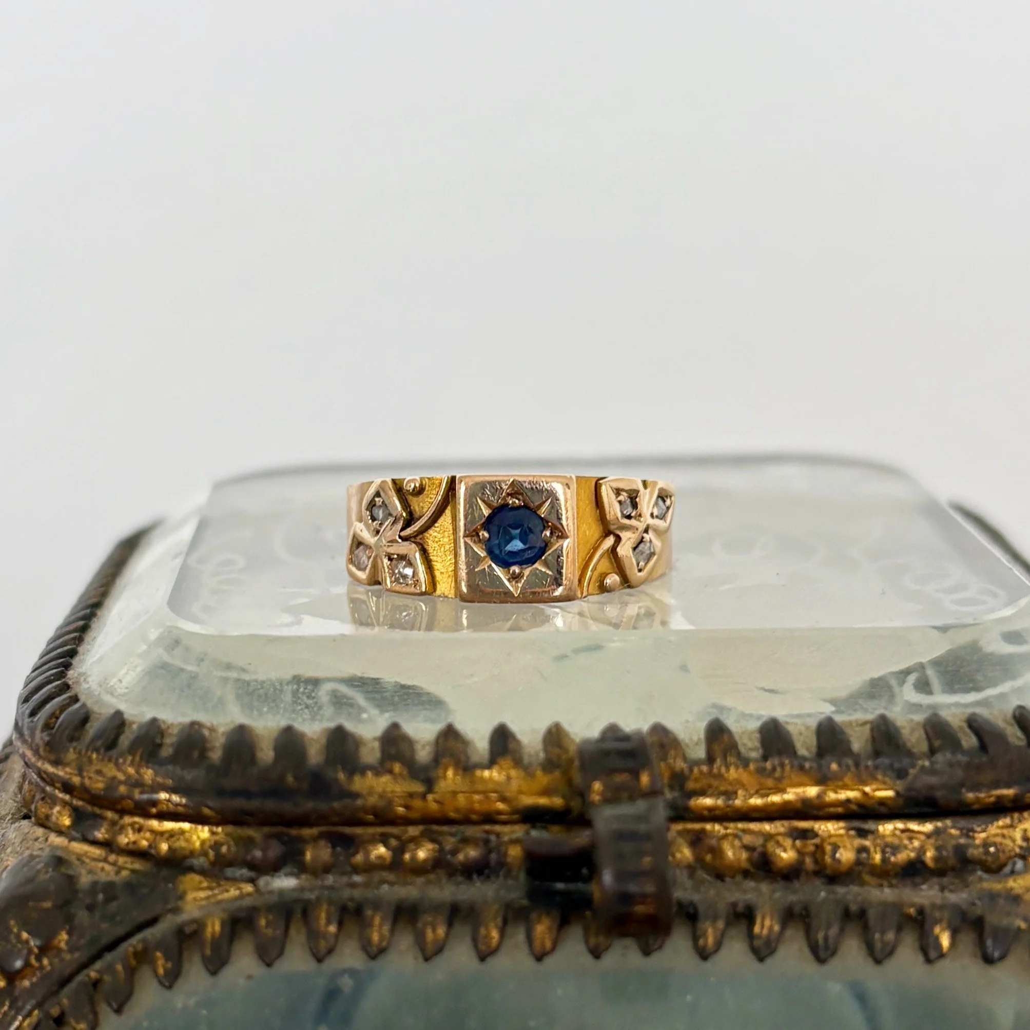 RA346 sapphire ivy leaf 1.jpg