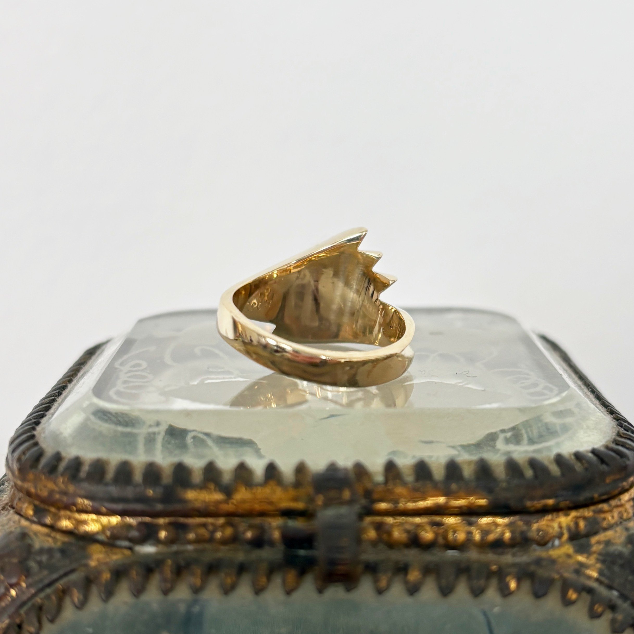 RA362 retro ridged ring 3.jpg
