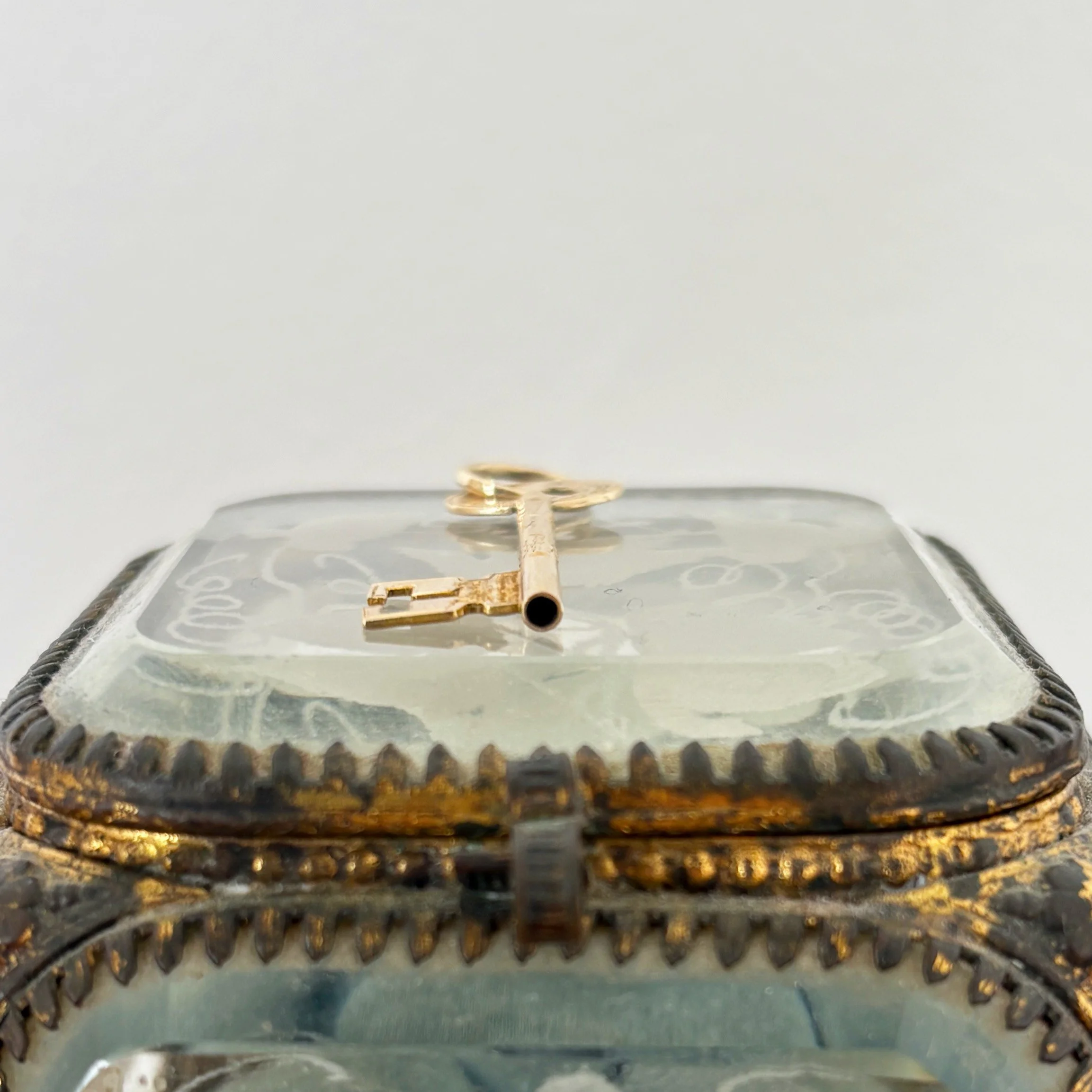 CA295 engraved key 7.jpg