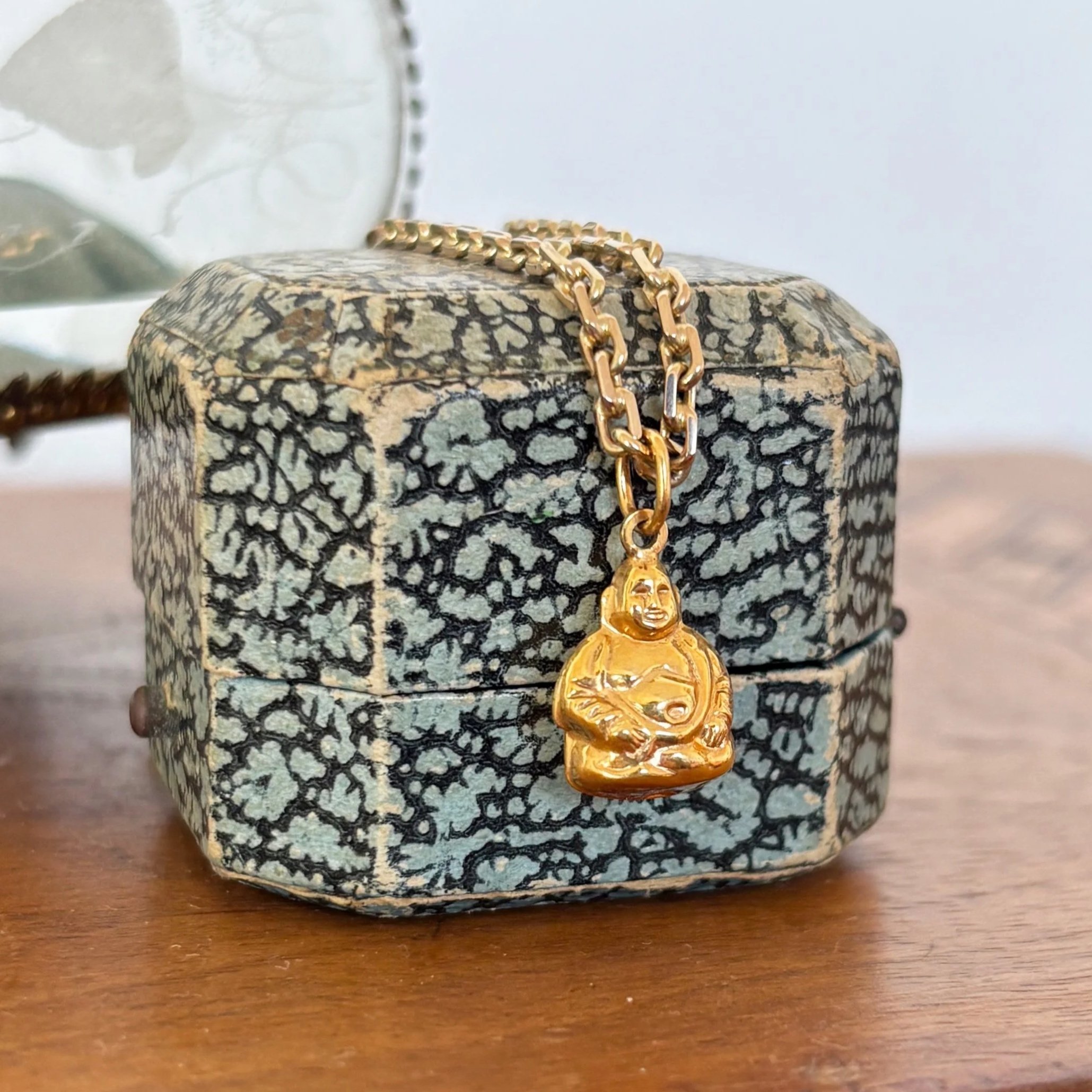 Buddha Charm in 9ct Gold
