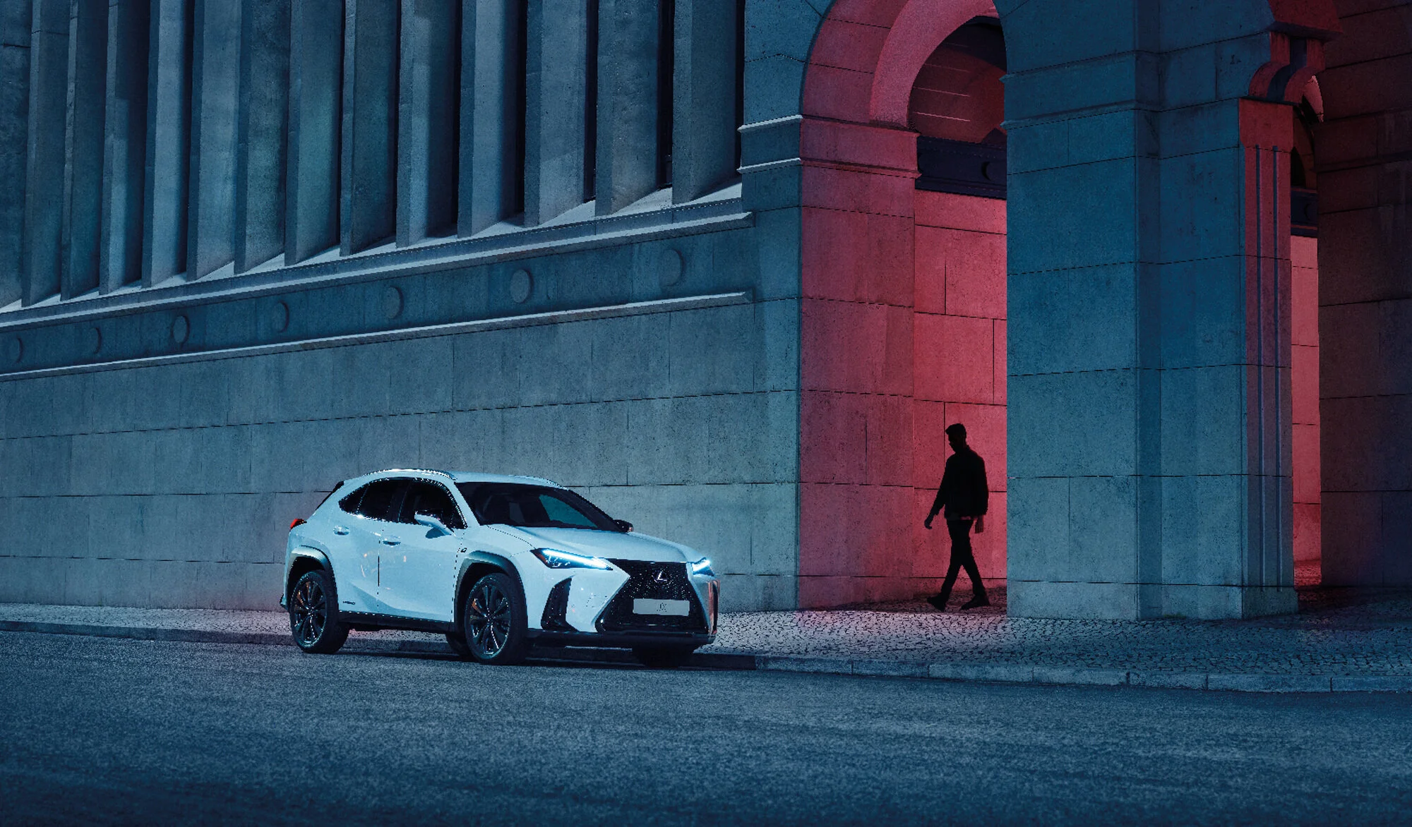 02_20181101_LEXUS_UX_LISBOA_ciaxa_night_2000.jpg