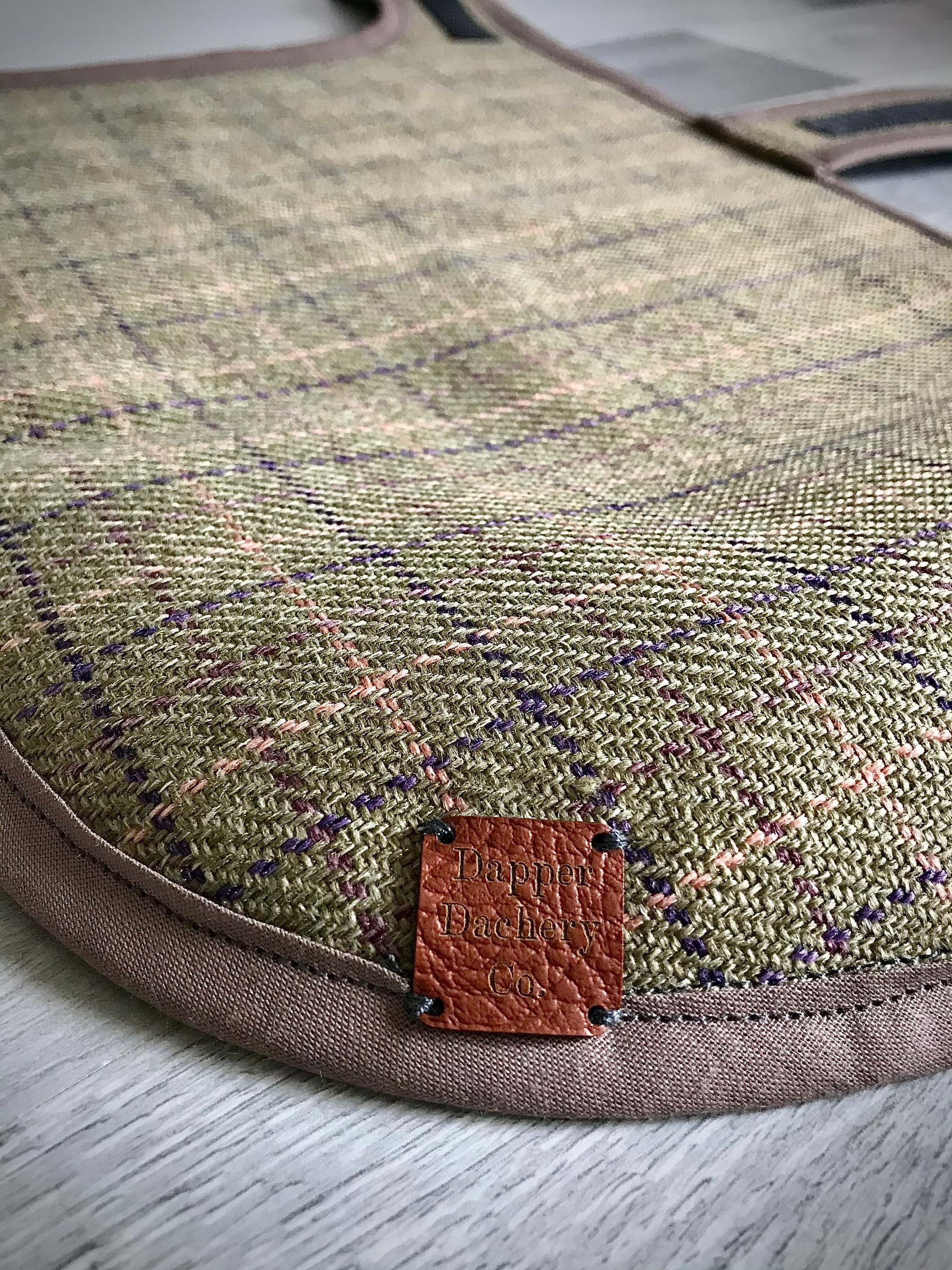 https://i.etsystatic.com/26998722/r/il/69957a/2876313896/il_fullxfull.2876313896_qazz.jpg