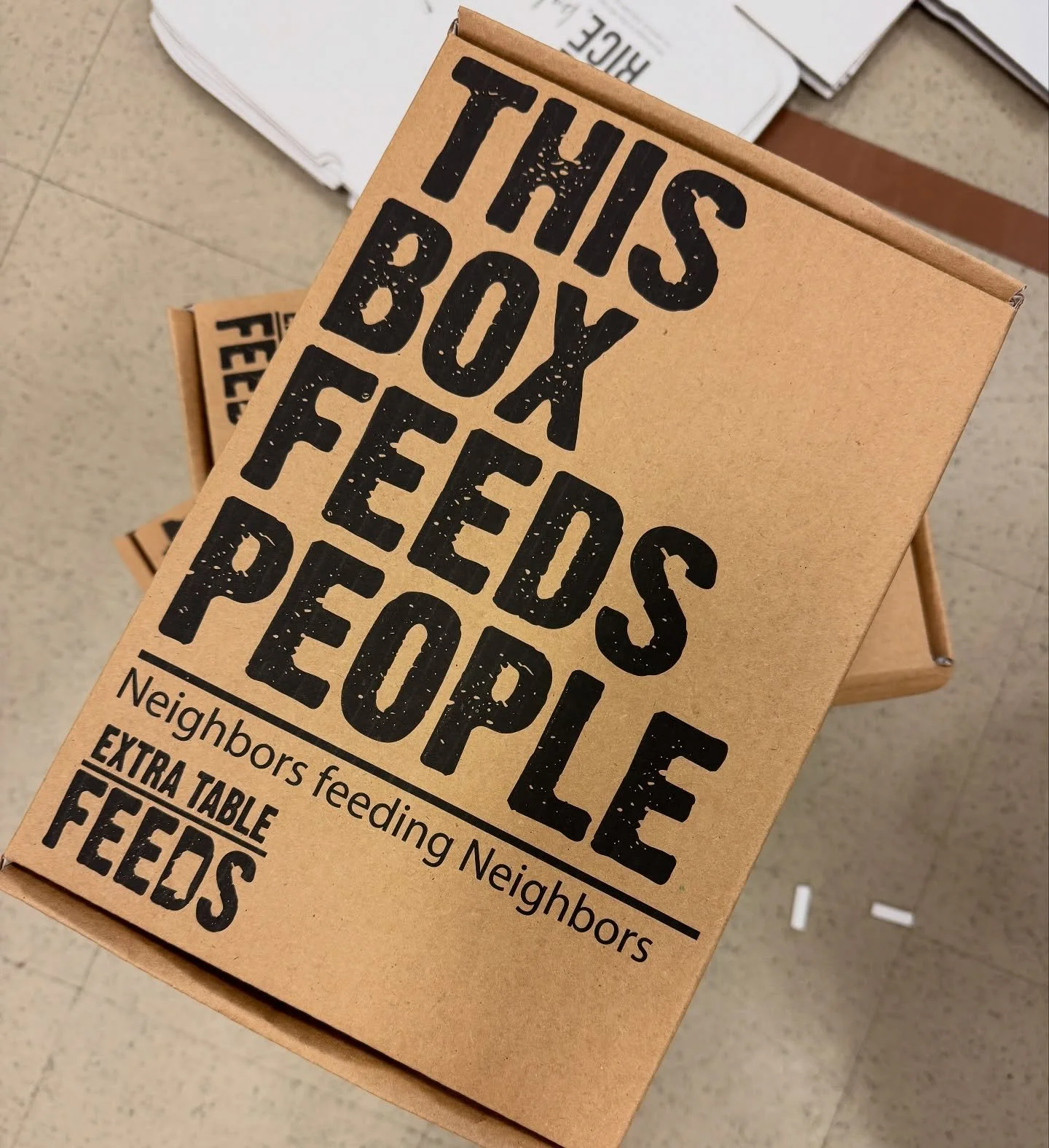 Today was extra special with @extratable 🩵 it&rsquo;s amazing to see so many people come together in this community. I can&rsquo;t wait to share more about it! 

📷 Photos 2-6 by the talented @cjb_r6