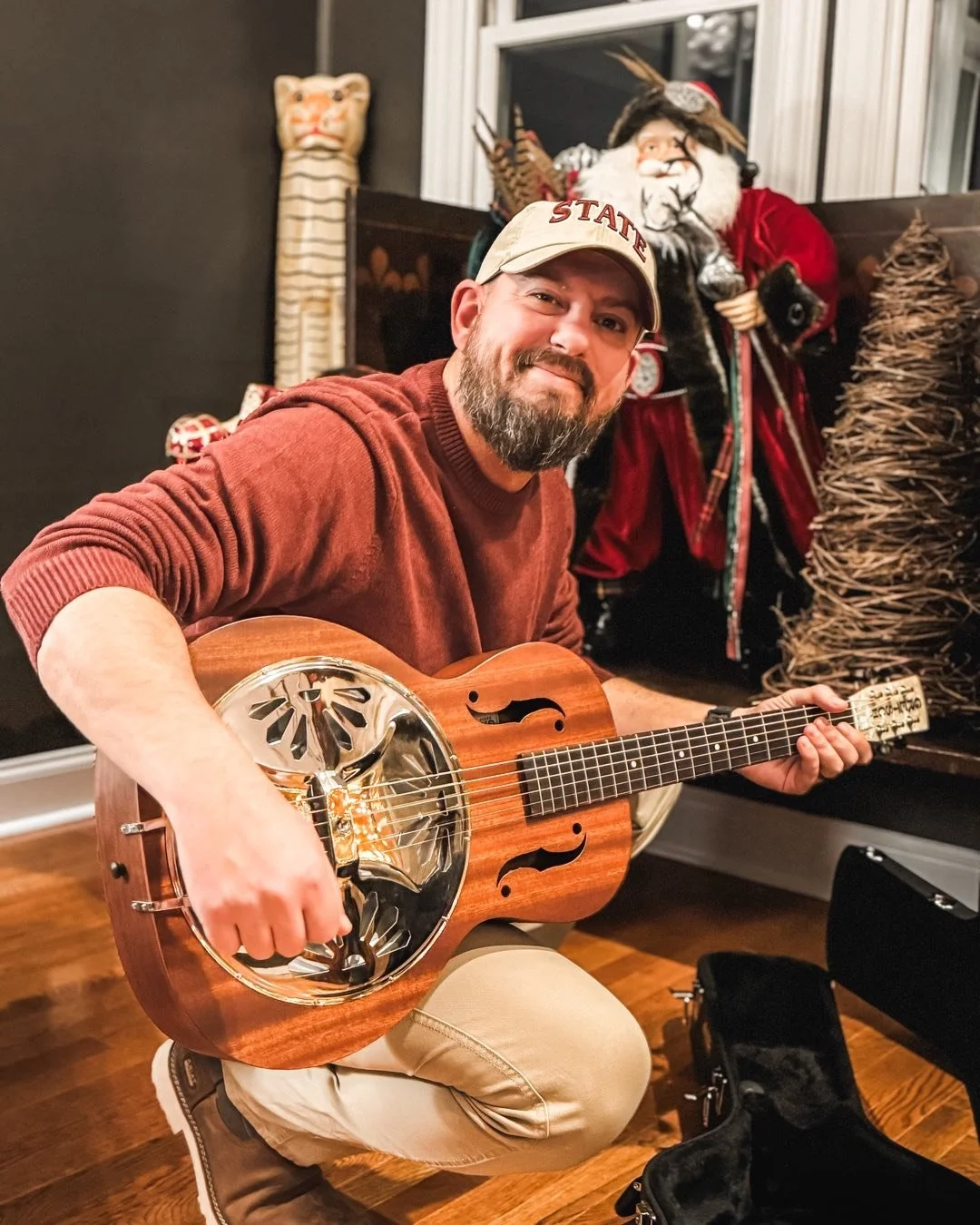 Happy Birthday to my favorite human and best friend. He&rsquo;s not on socials but I&rsquo;ll read him the comments if you wanna wish him HBD. I sure am lucky to share life with you, babe 😘