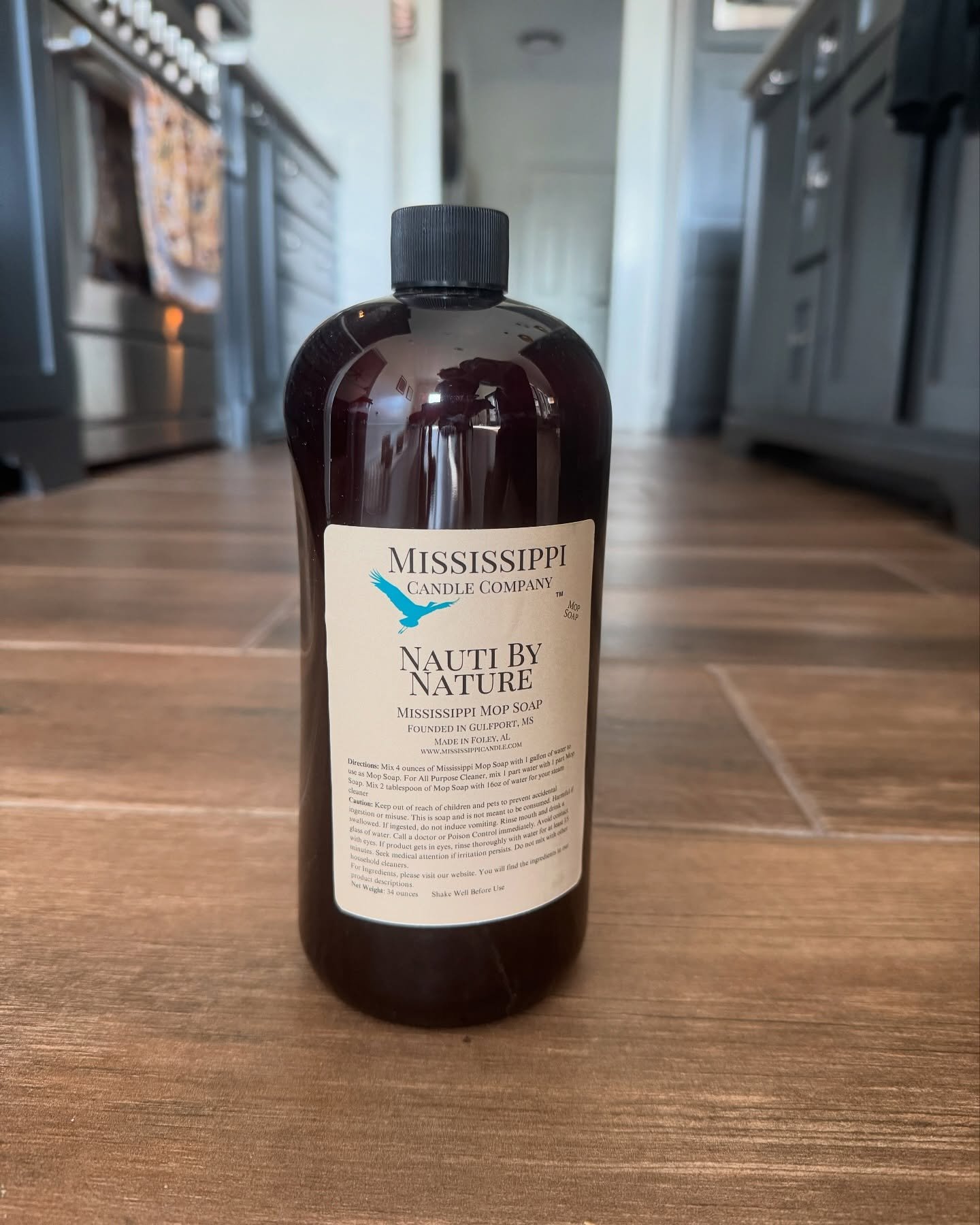 My current fav product by @mississippi.candle.co 🩵🩵🩵 My house smells amazing, even with 2 dogs, a cat and chickens galore lol.