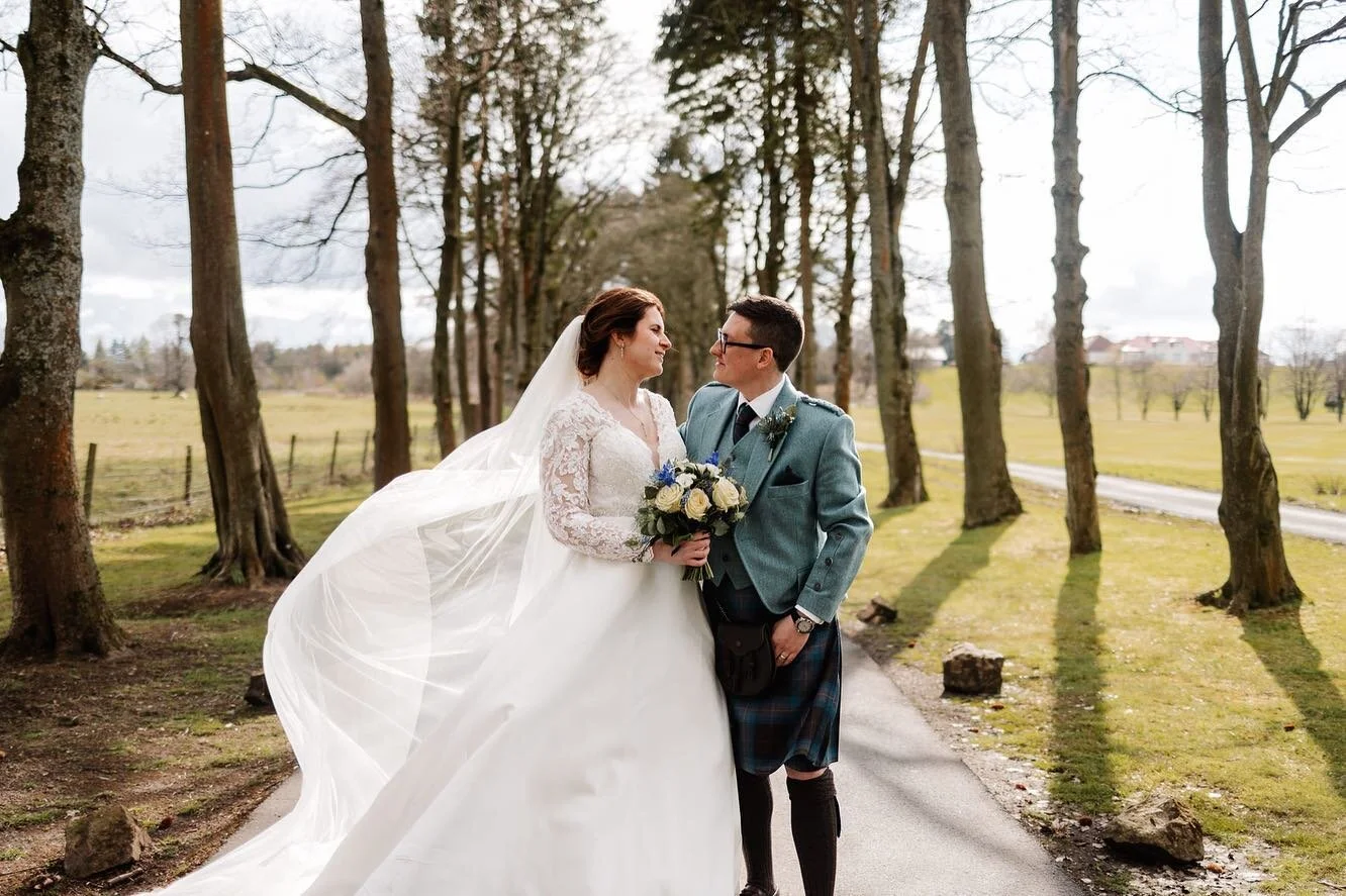 I think we experienced all the Scottish weathers during Sarah and Euan&rsquo;s big day at @glenberviehouse on Friday! Here&rsquo;s a few previews from their music filled day 🎵

Second shooter : @loraineross 
SUPPLIERS
@bijoux_bridal 
@hopeandcojewel