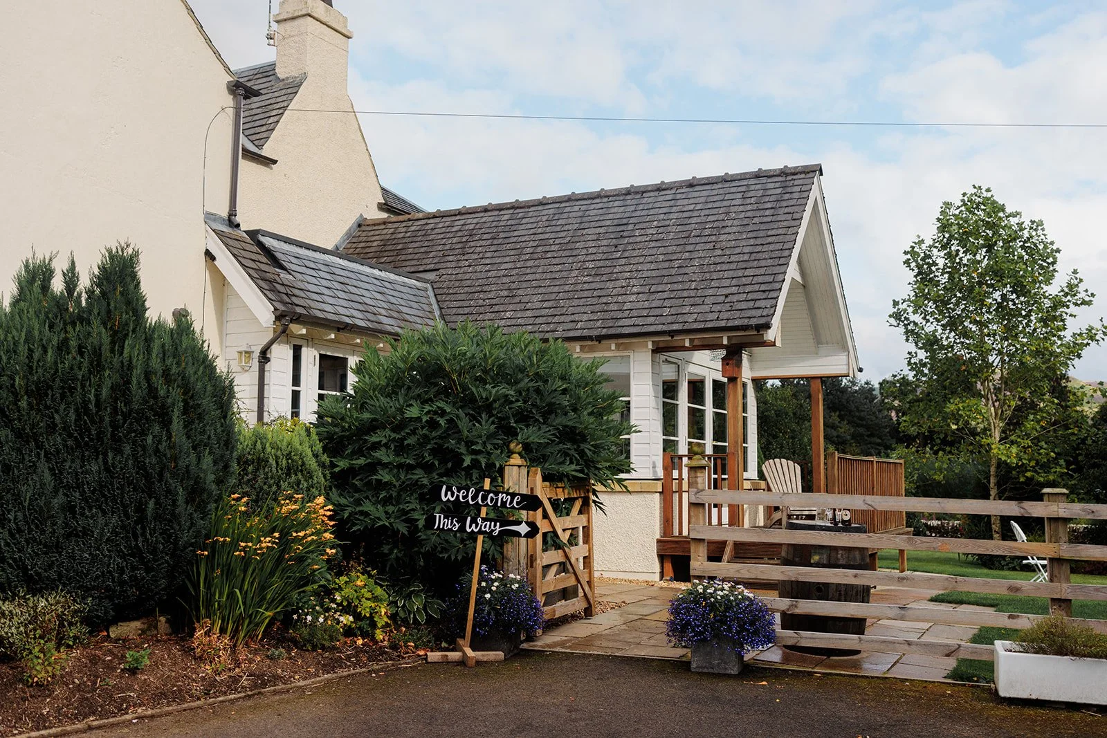 Stephanie + Matthew - Wed in a Shed Wedding - Ruth Segaud Photography-289.jpg