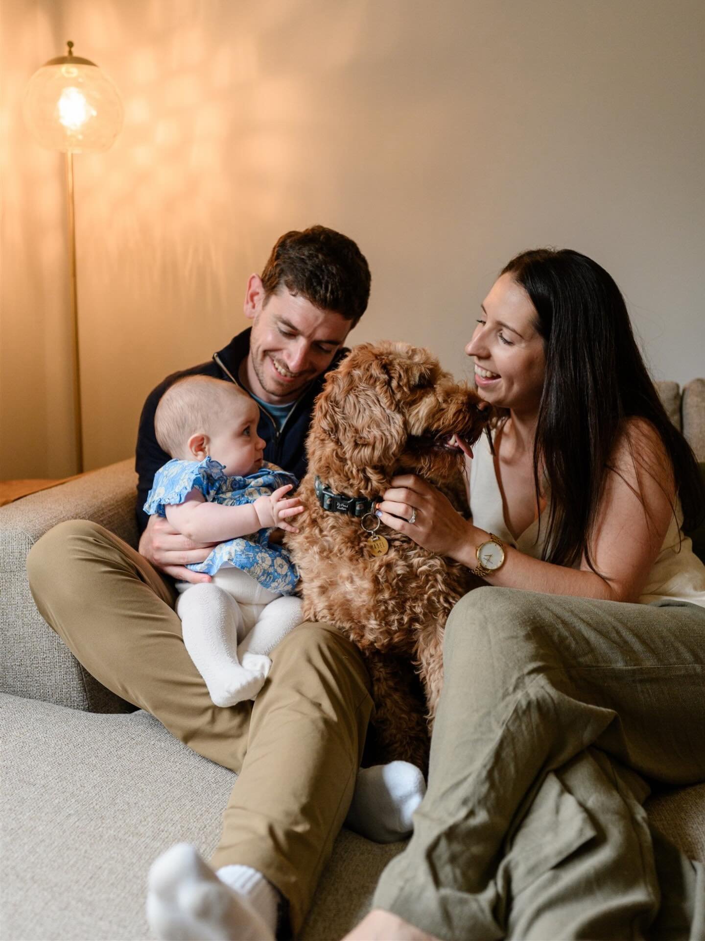 It&rsquo;s always extra special when my wedding couples get back in touch to capture their next chapter&hellip; I&rsquo;ve just added a few highlights from this adorable Edinburgh &lsquo;At Home&rsquo; baby session to my blog (link in profile). As a 
