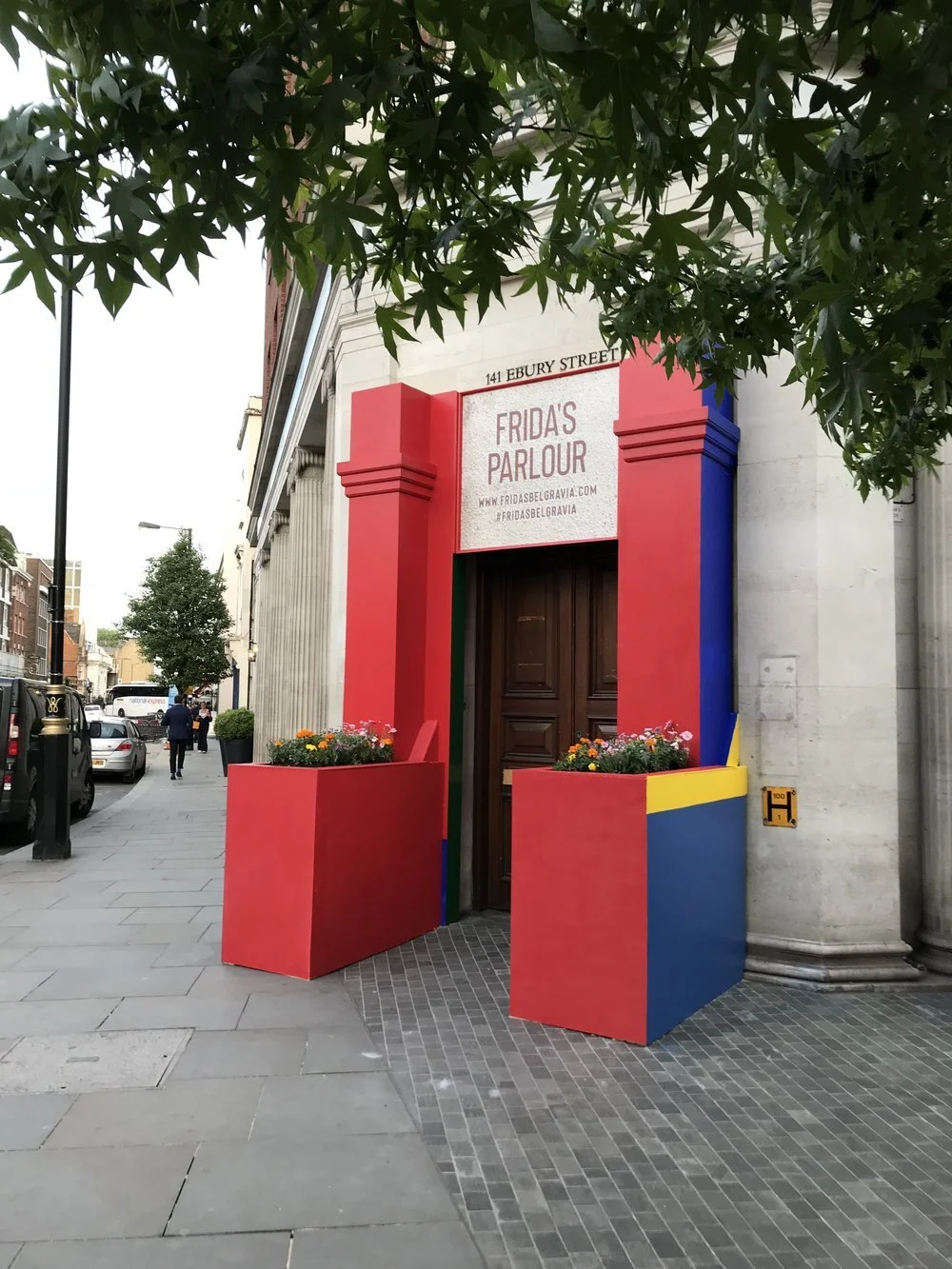 V&A-Frida-Kahlo-Exterior-Entrance-Planters.jpg