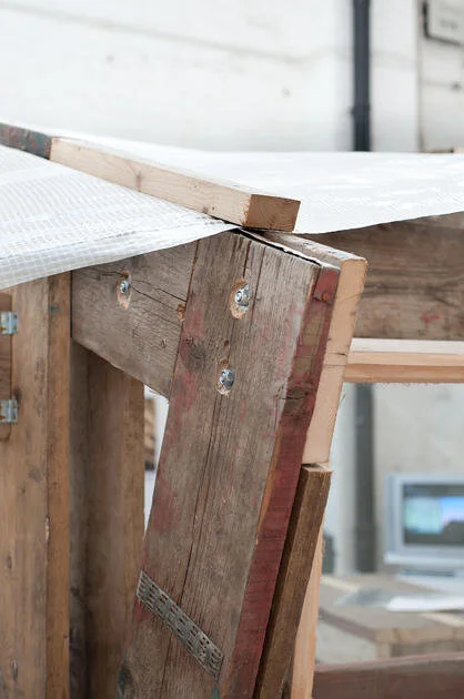 Aid&Abet-Bibliotheque-Timber-Detail.jpg