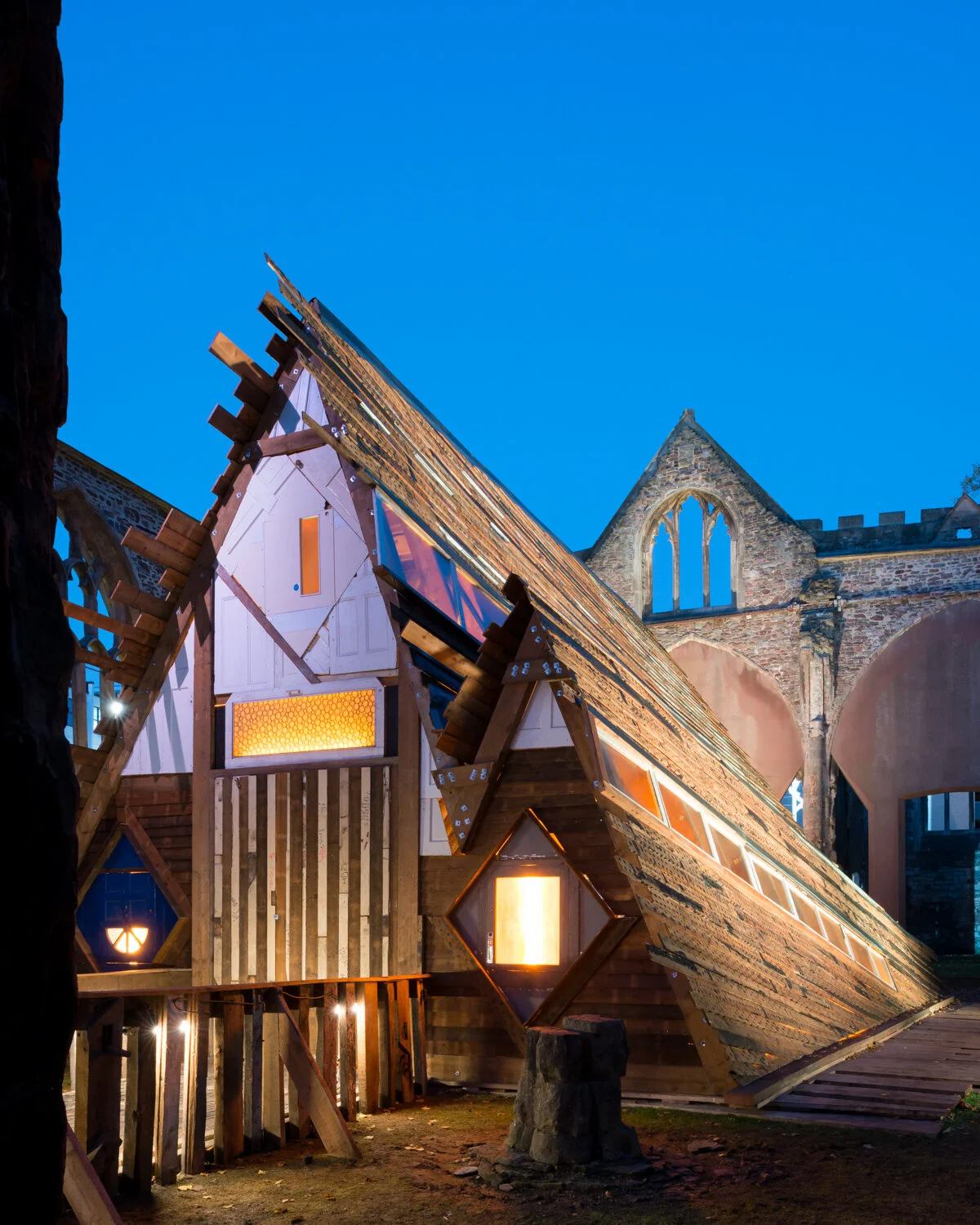 Sanctum-Bristol-Situations-Theaster-Gates-Performance-Venue-Reclaimed-Timber.jpg