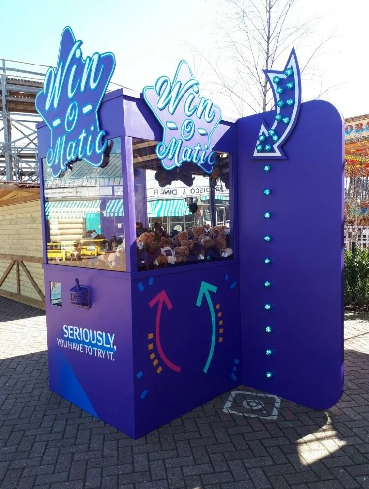 Cadburys-Dreamland-Oversize-Grabber-Machine.jpeg