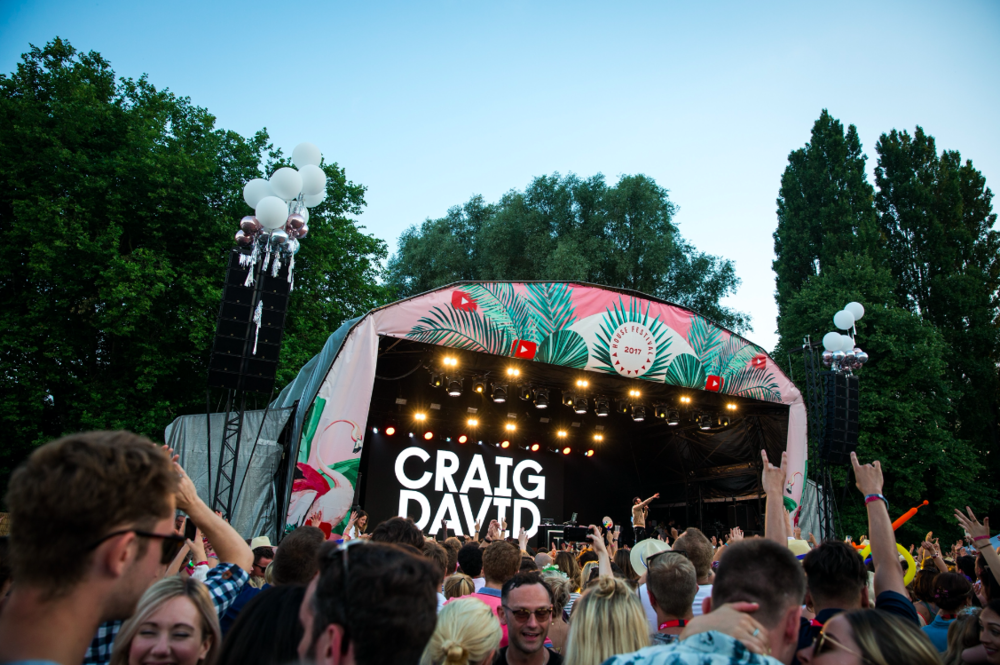 House-Festival-YouTube-Main-Stage-Surround.png