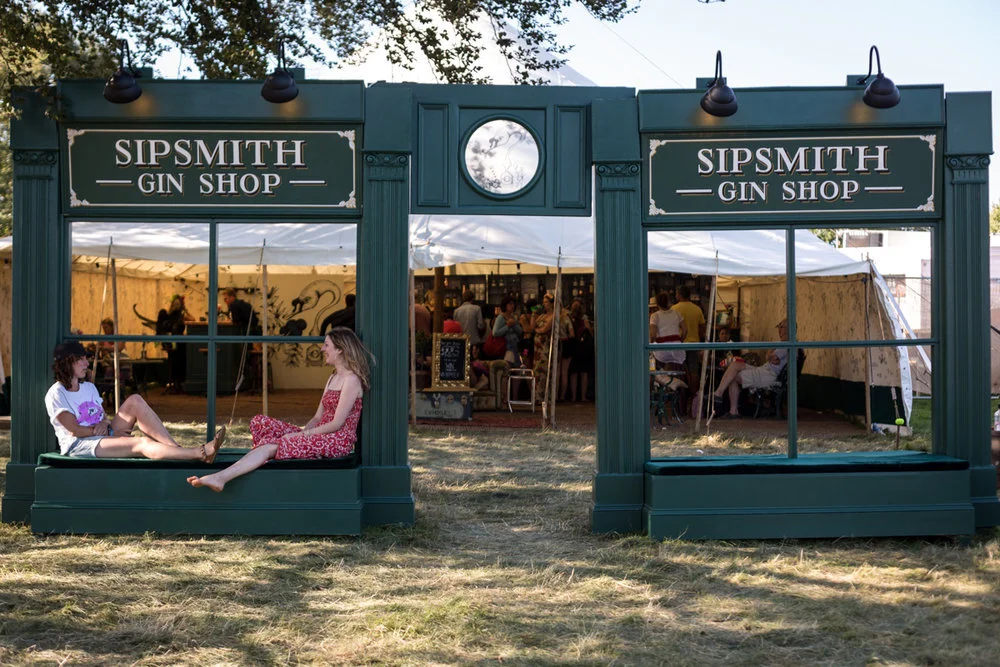 Sipsmith-Gin-Travelling-Gin-Shop-Frontage-1.jpg