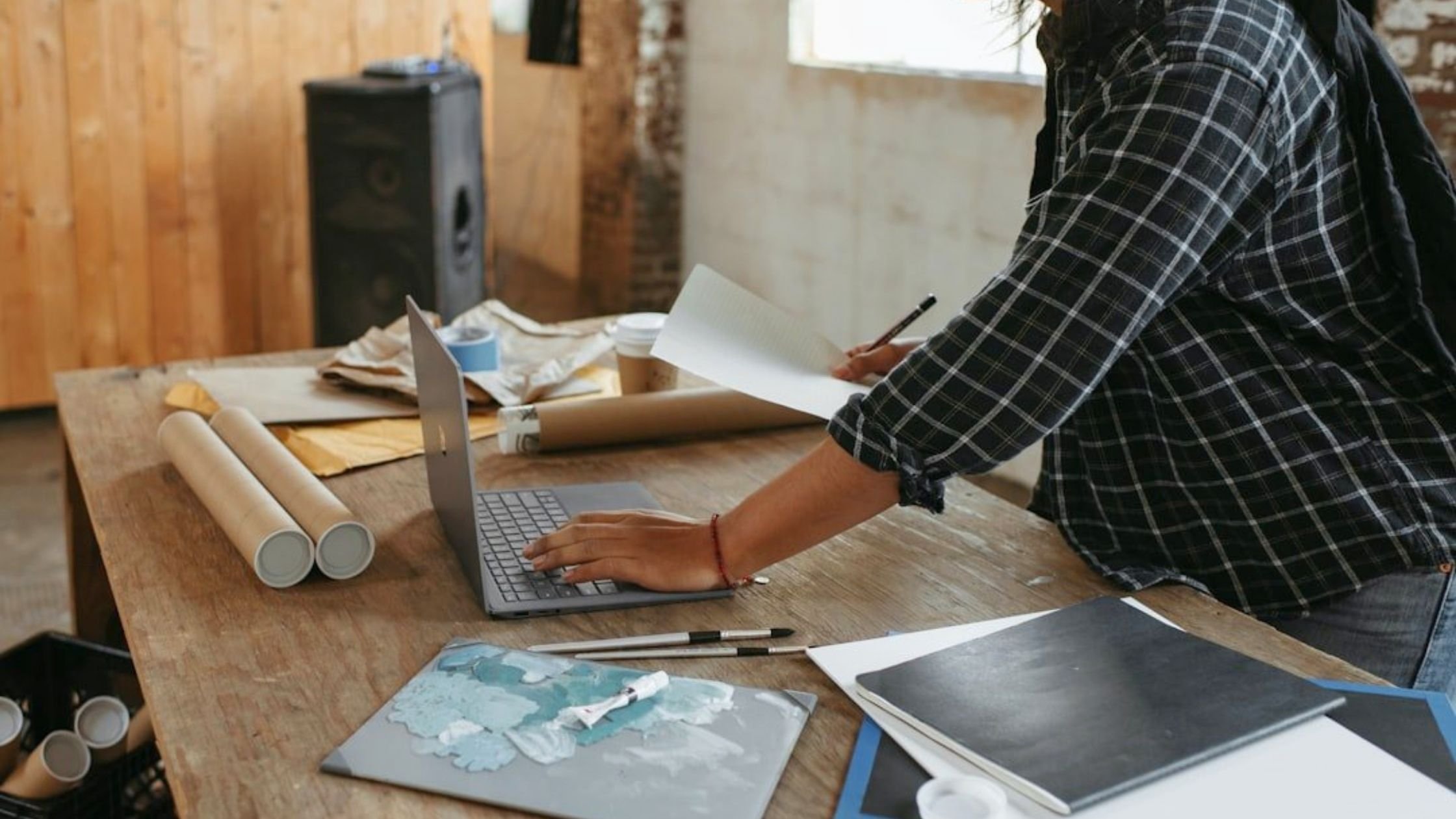 Beginners guide: How to use AI in your small business